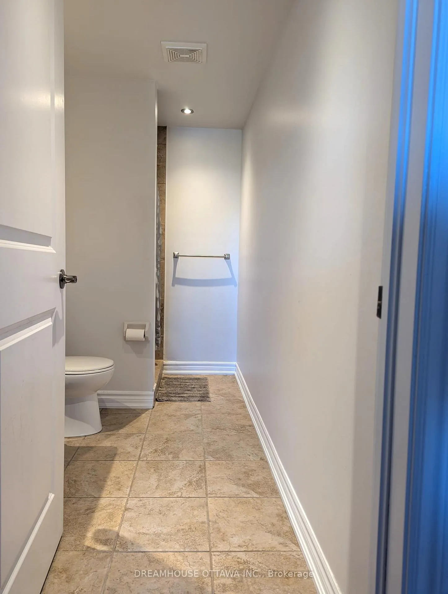 Photo 15 of Unit 107, 1490 Heron Road, Ottawa, Heron Gate — HOMEH