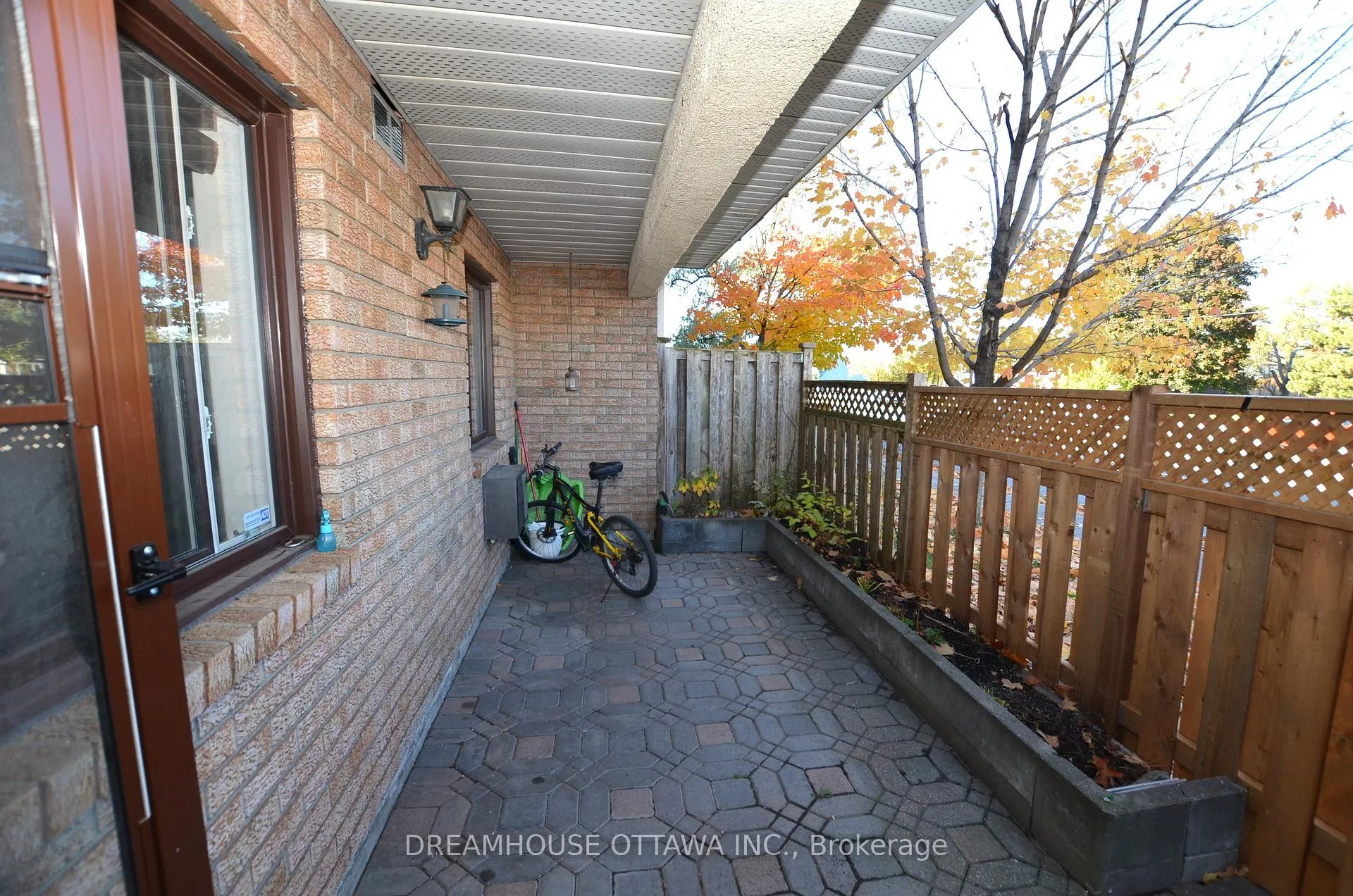 Photo 23 of Unit 107, 1490 Heron Road, Ottawa, Heron Gate — HOMEH