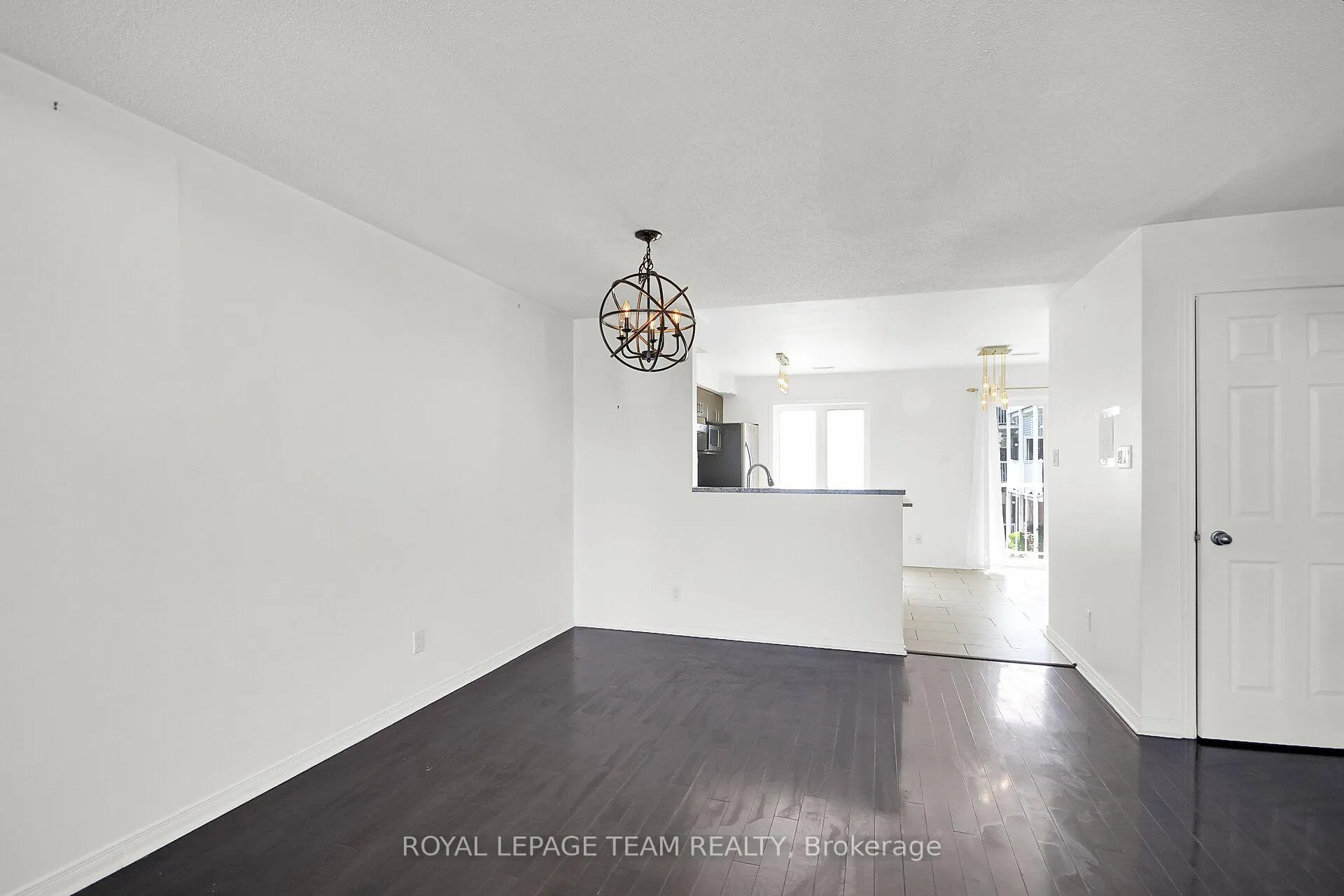 Photo 8 of Unit 151, 1512 Walkley Road S, Ottawa, Heron Gate/Industrial Park — HOMEH