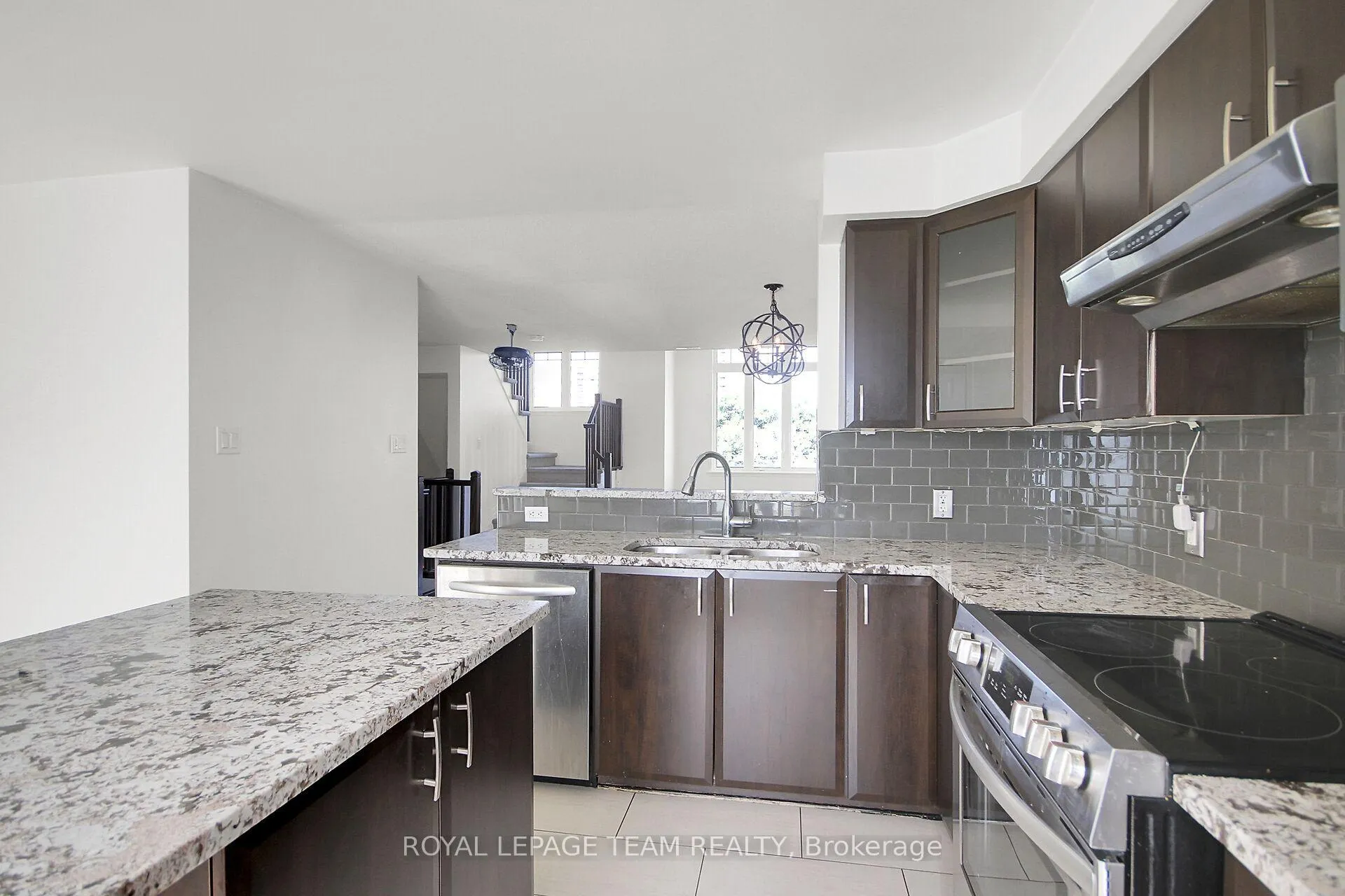 Photo 10 of Unit 151, 1512 Walkley Road S, Ottawa, Heron Gate/Industrial Park — HOMEH