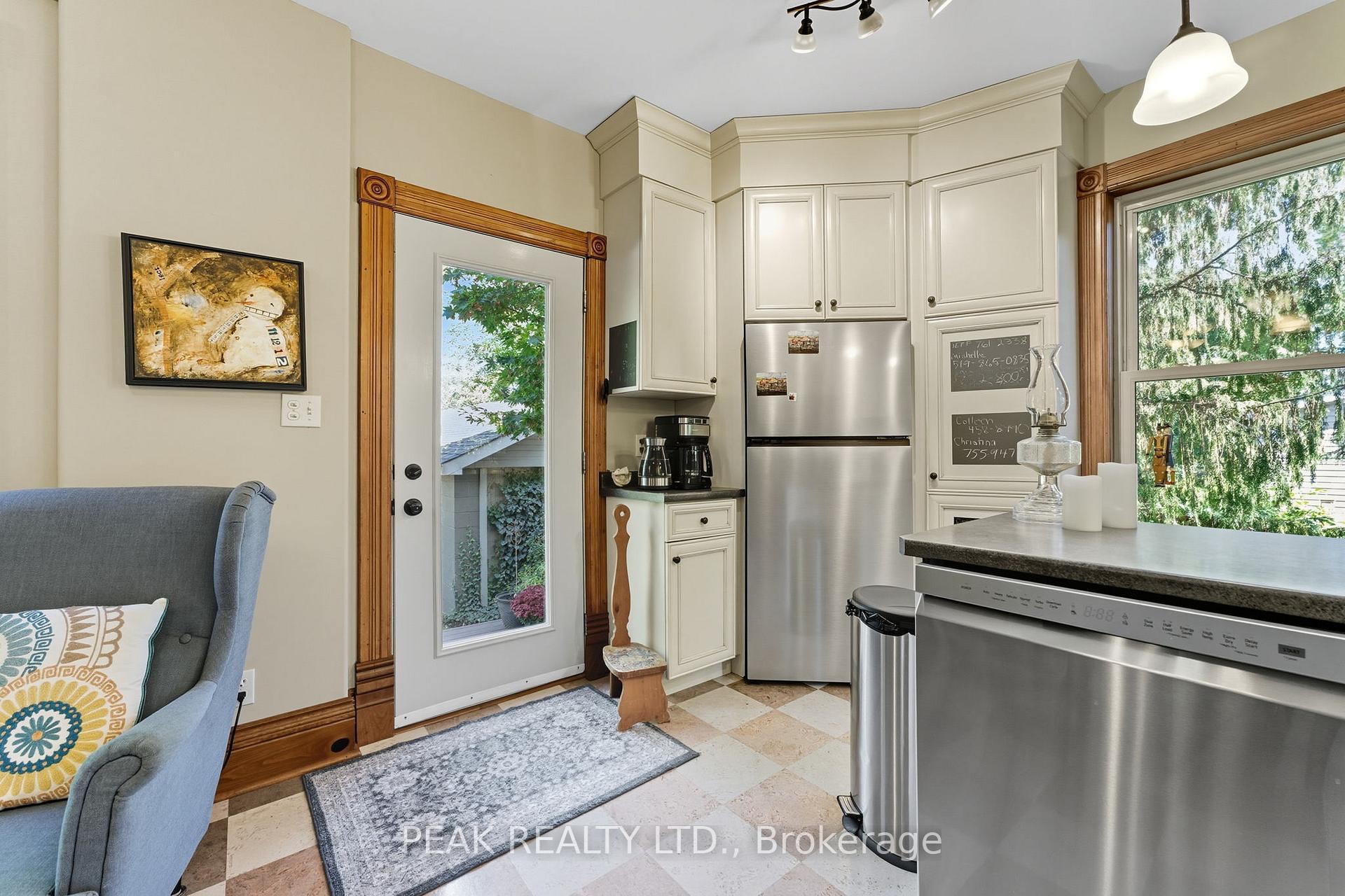 Photo 15 of 49 St Andrew Street, Brant, Paris — HOMEH