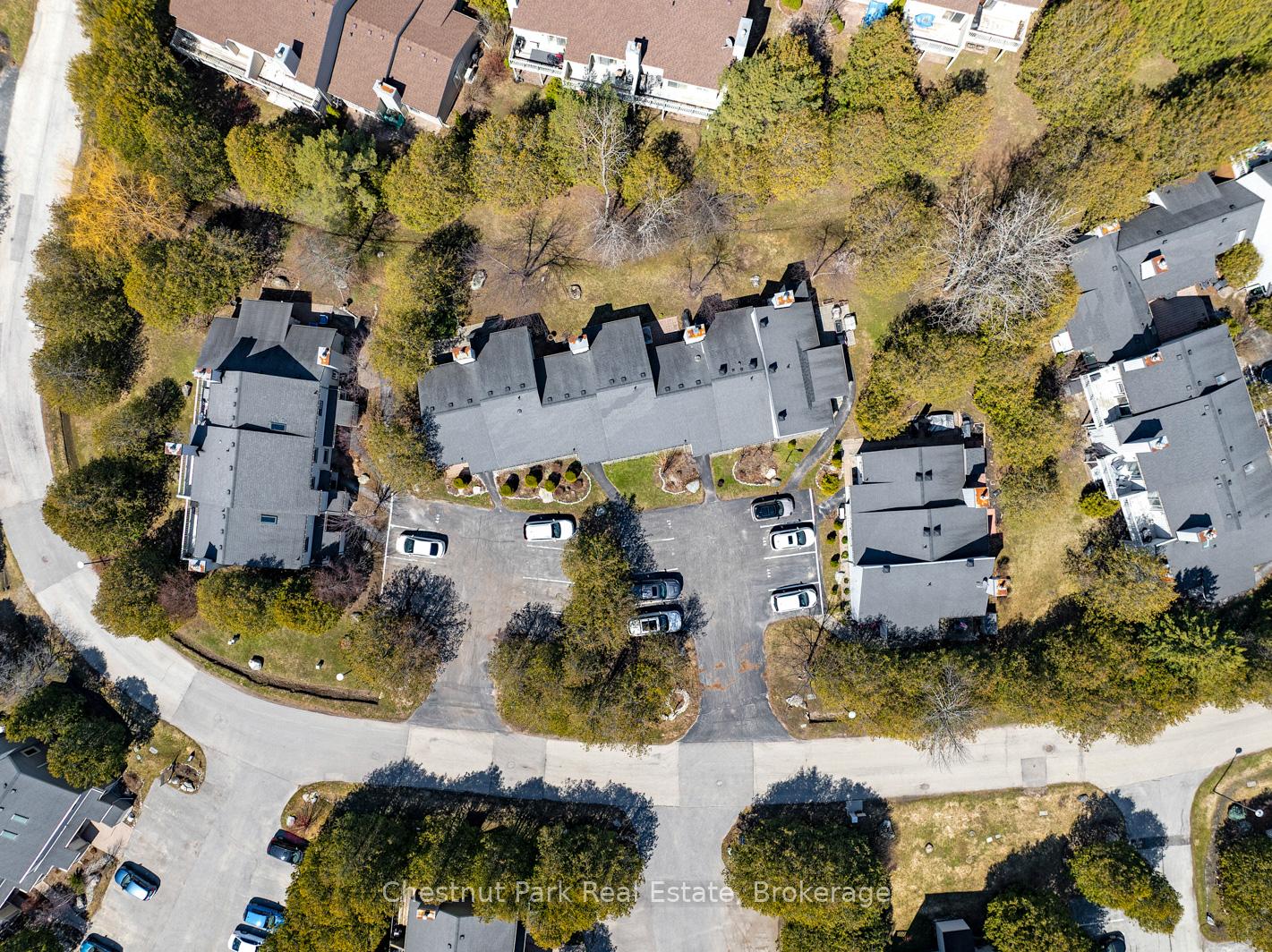 Photo 33 of 443 Oxbow Crescent, Collingwood — HOMEH