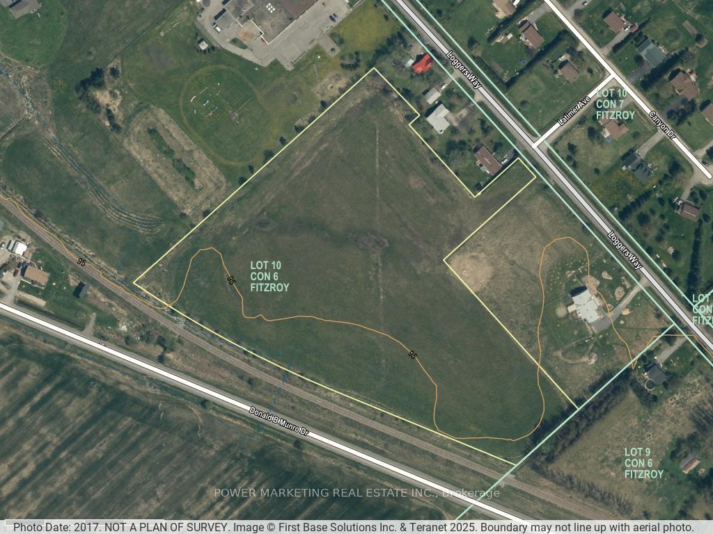 Photo 4 of 3715 Loggers Way, Ottawa, Fitzroy Ward (South West) — HOMEH