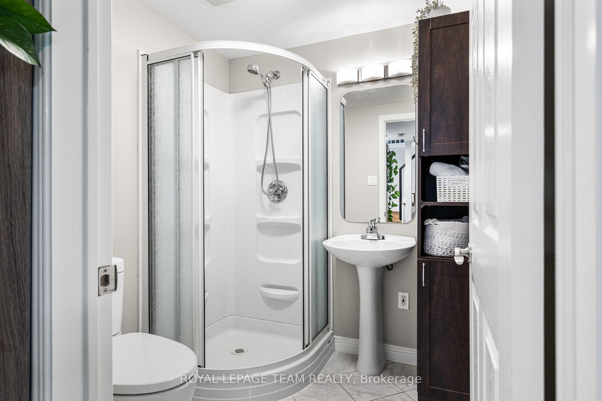 Photo 26 of 1526 Tonilee Drive, Ottawa, Carson Grove — HOMEH