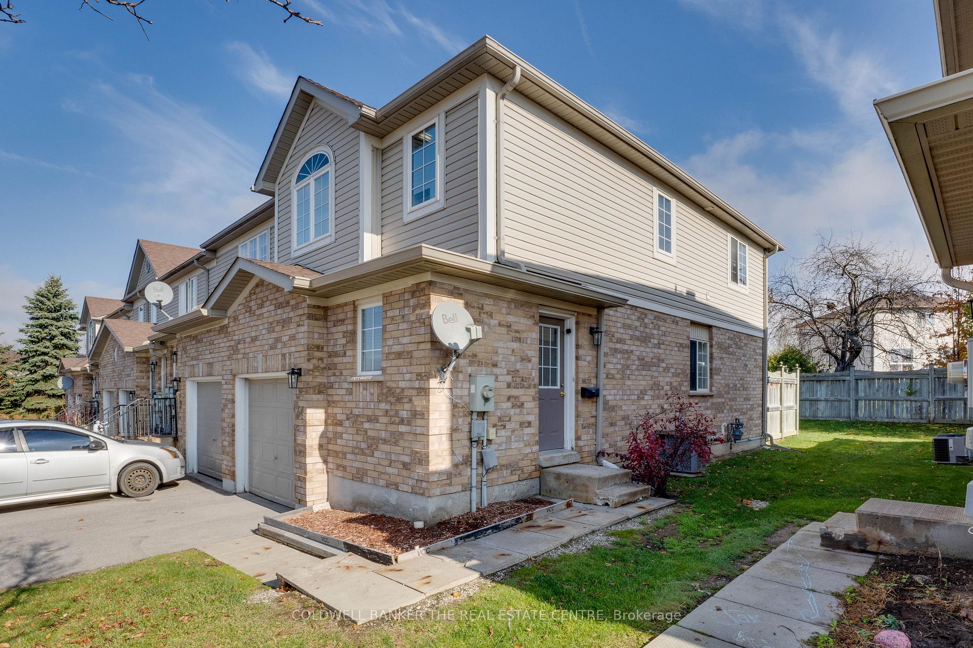 Photo 3 of Unit 34, 430 Mapleview Drive E, Barrie, Painswick South — HOMEH