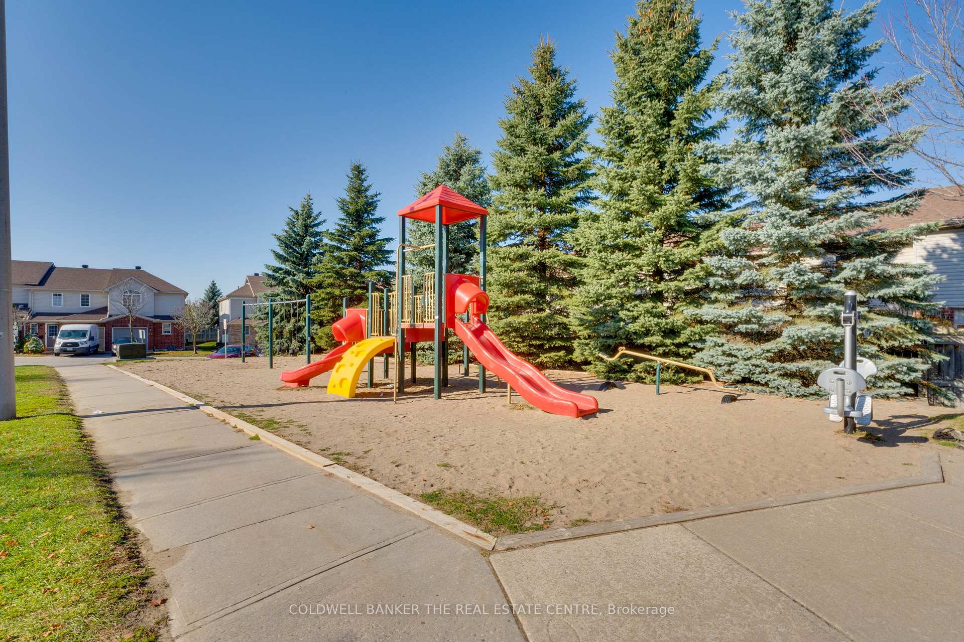 Photo 30 of Unit 34, 430 Mapleview Drive E, Barrie, Painswick South — HOMEH