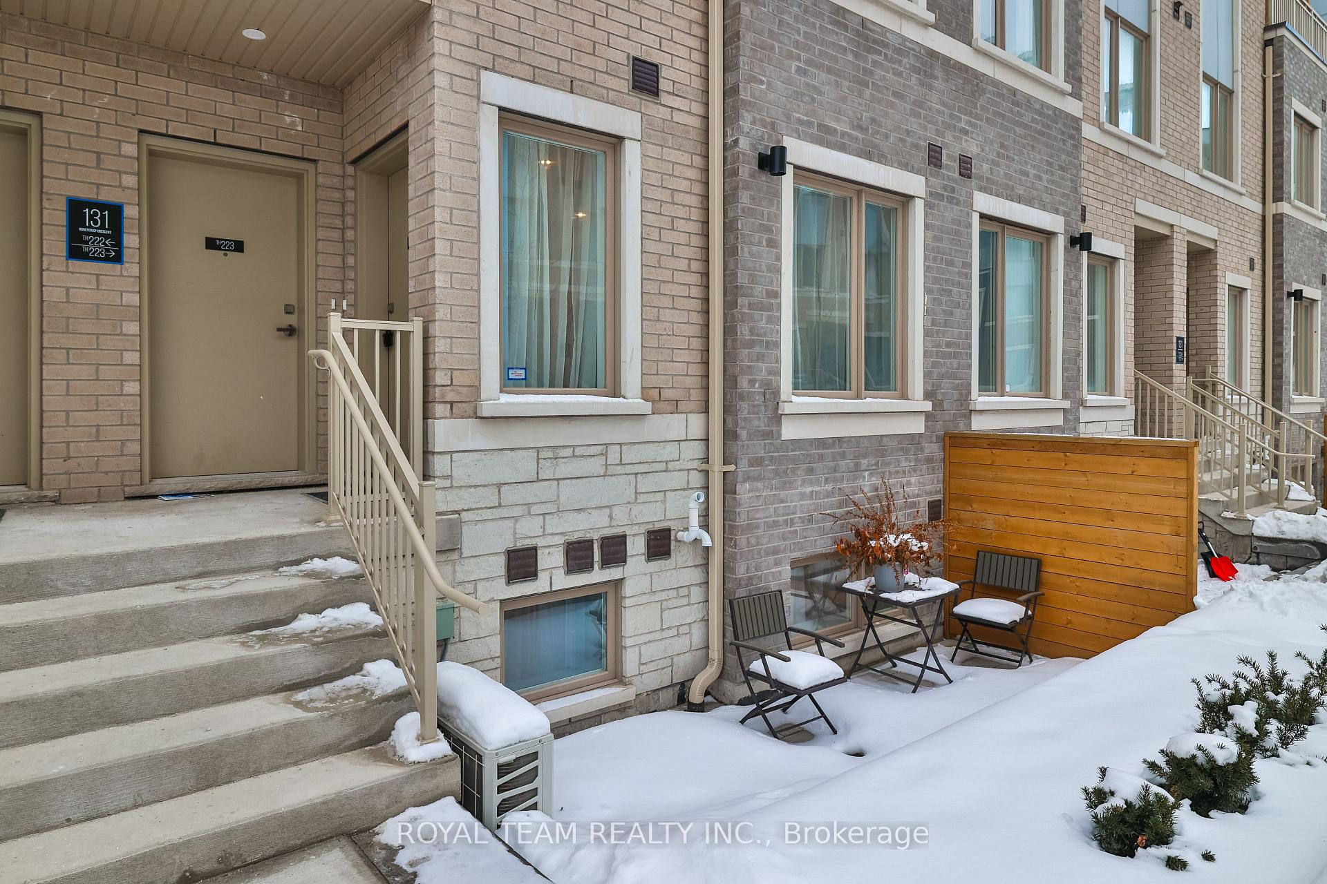 Photo 22 of Unit 224, 131 Honeycrisp Crescent, Vaughan, Vaughan Corporate Centre — HOMEH