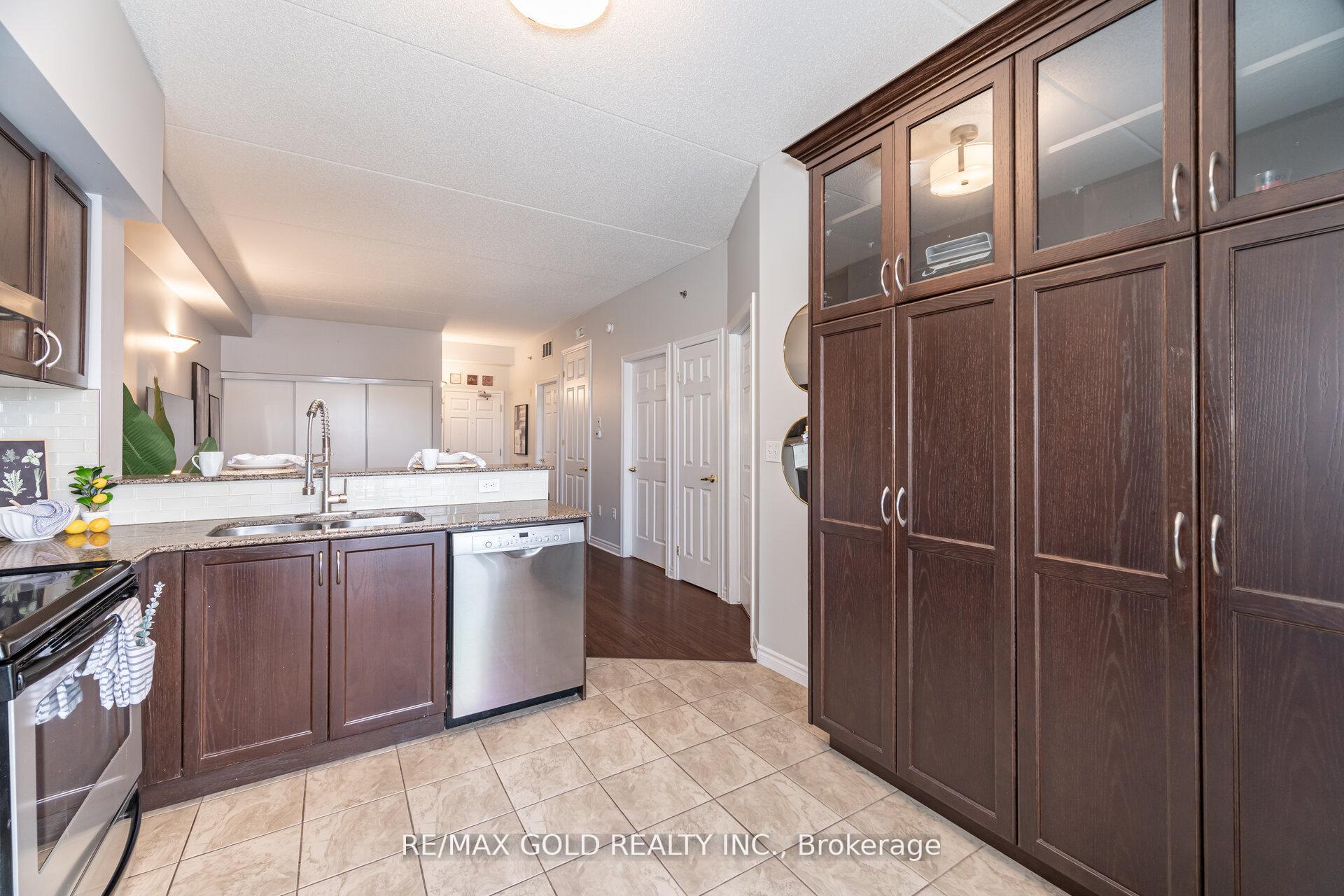 Photo 15 of Unit 306, 308 Watson Parkway N, Guelph, Grange Road — HOMEH