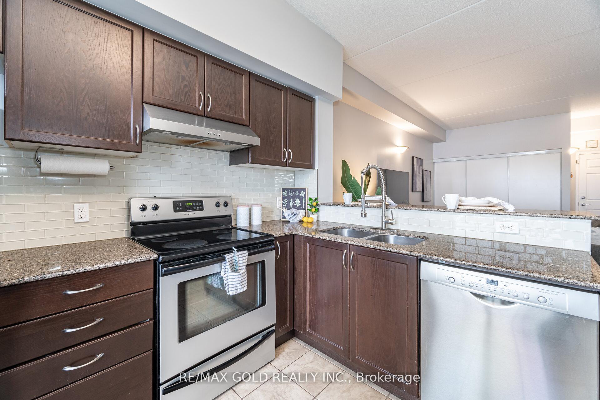Photo 19 of Unit 306, 308 Watson Parkway N, Guelph, Grange Road — HOMEH