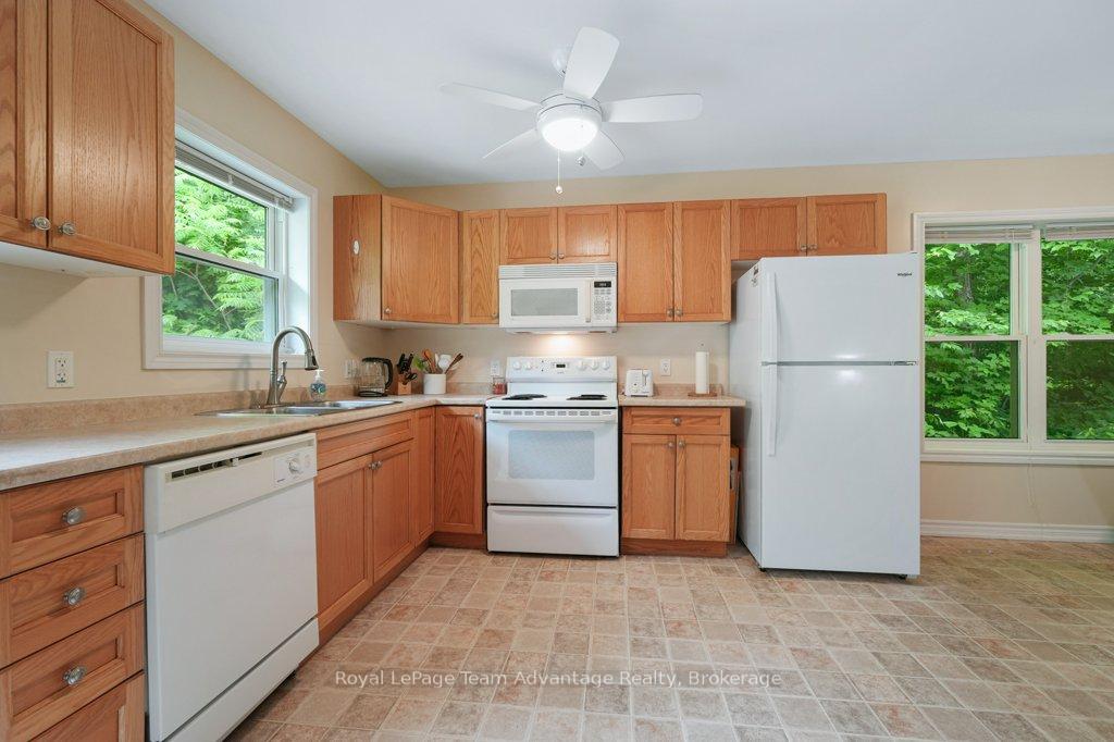 Photo 11 of Unit 5, 25 Seguin Place Drive, Seguin, Humphrey — HOMEH