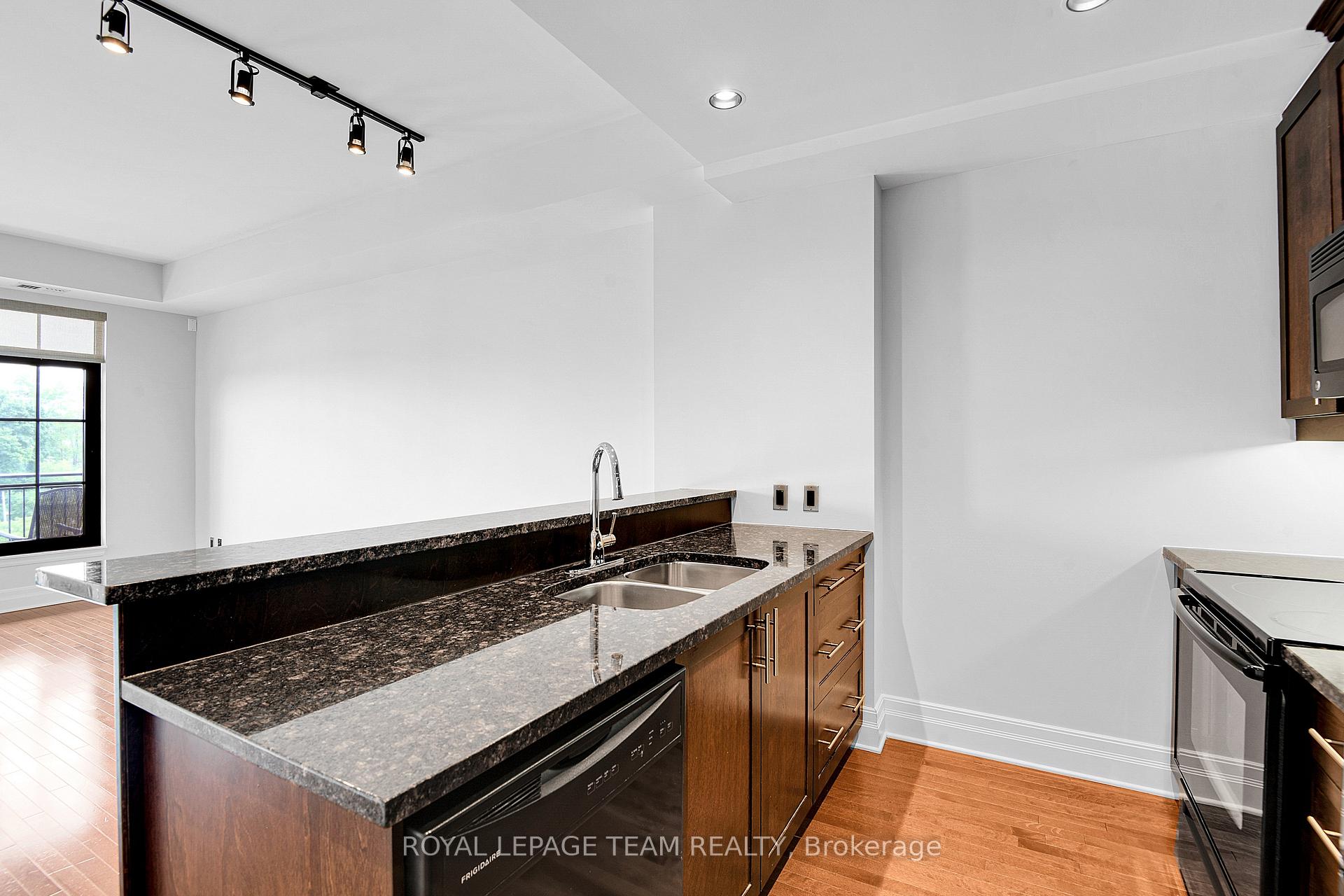 Photo 21 of Unit 510, 330 Loretta Avenue S, Ottawa, West Centre Town — HOMEH