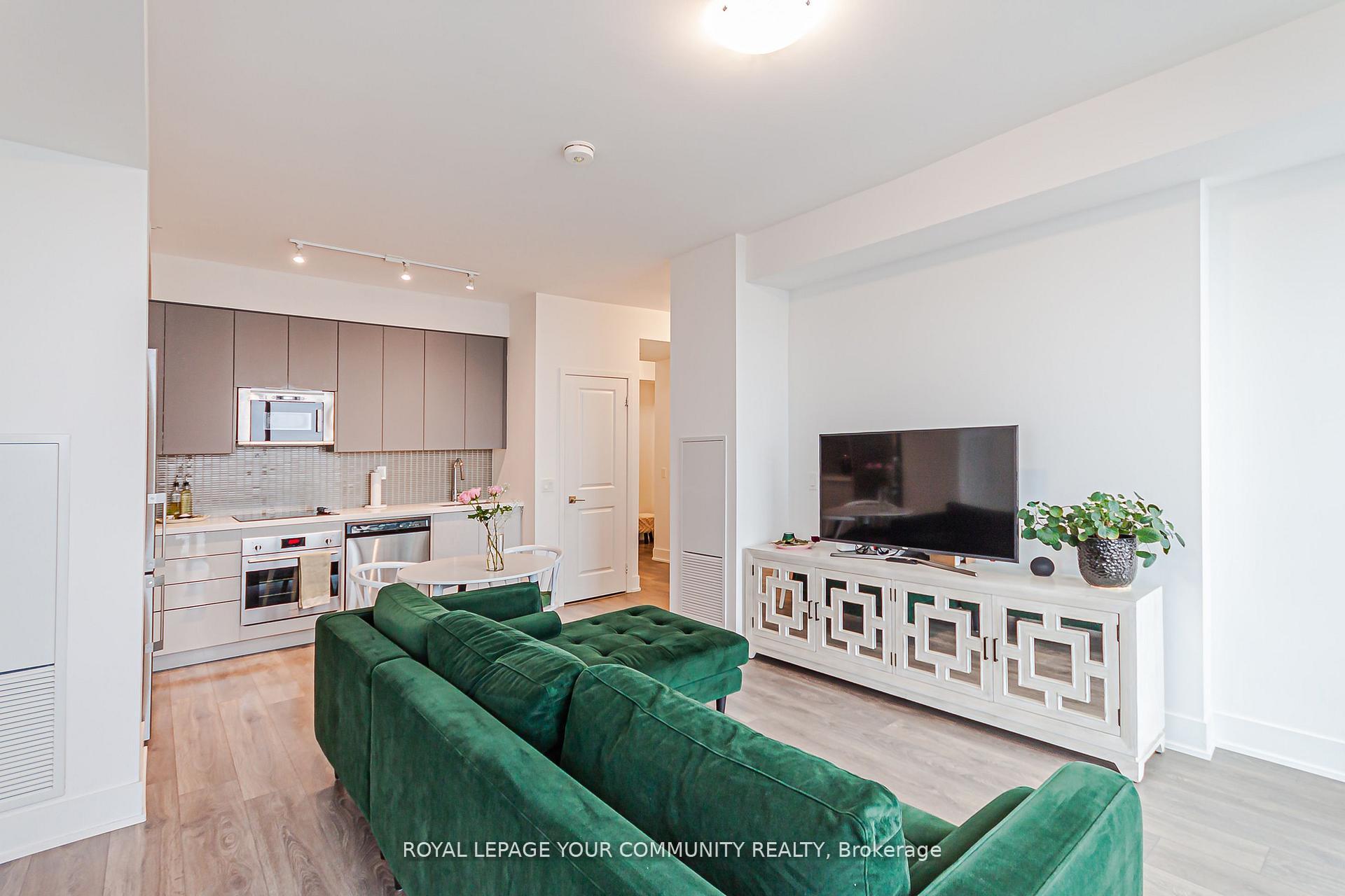 Photo 10 of Unit 1703, 2916 Highway 7 E, Vaughan, Concord — HOMEH