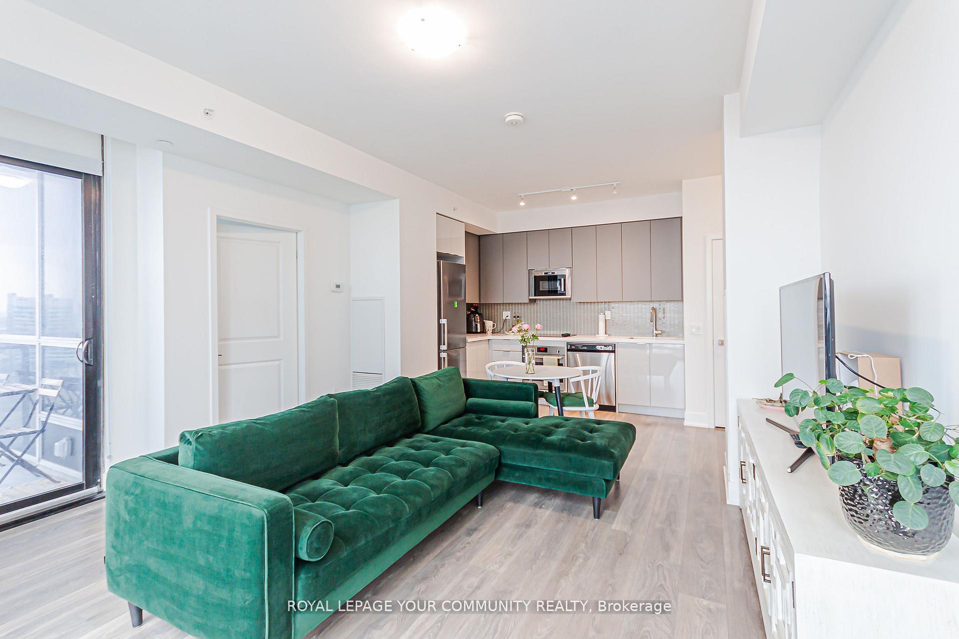 Photo 11 of Unit 1703, 2916 Highway 7 E, Vaughan, Concord — HOMEH