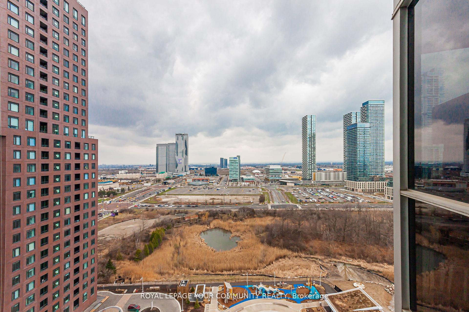 Photo 15 of Unit 1703, 2916 Highway 7 E, Vaughan, Concord — HOMEH
