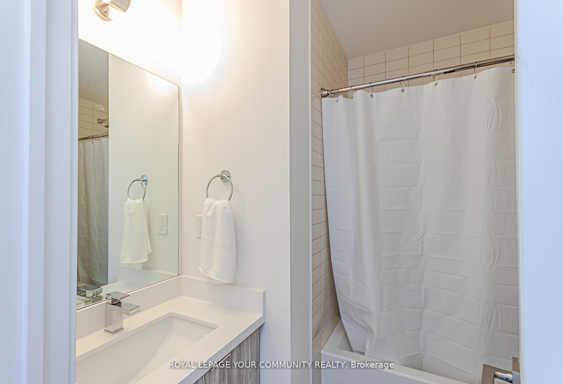 Photo 19 of Unit 1703, 2916 Highway 7 E, Vaughan, Concord — HOMEH