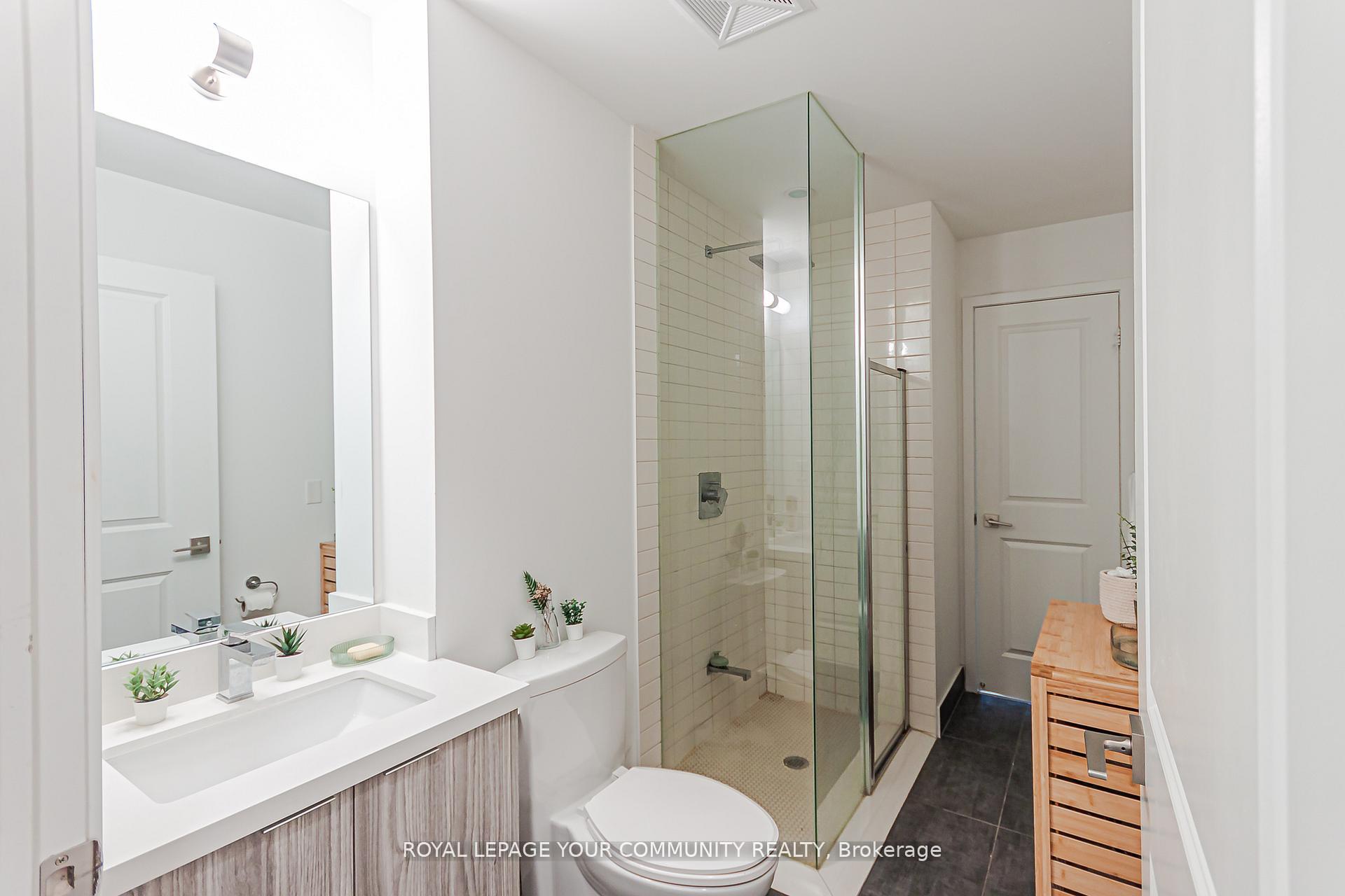 Photo 22 of Unit 1703, 2916 Highway 7 E, Vaughan, Concord — HOMEH