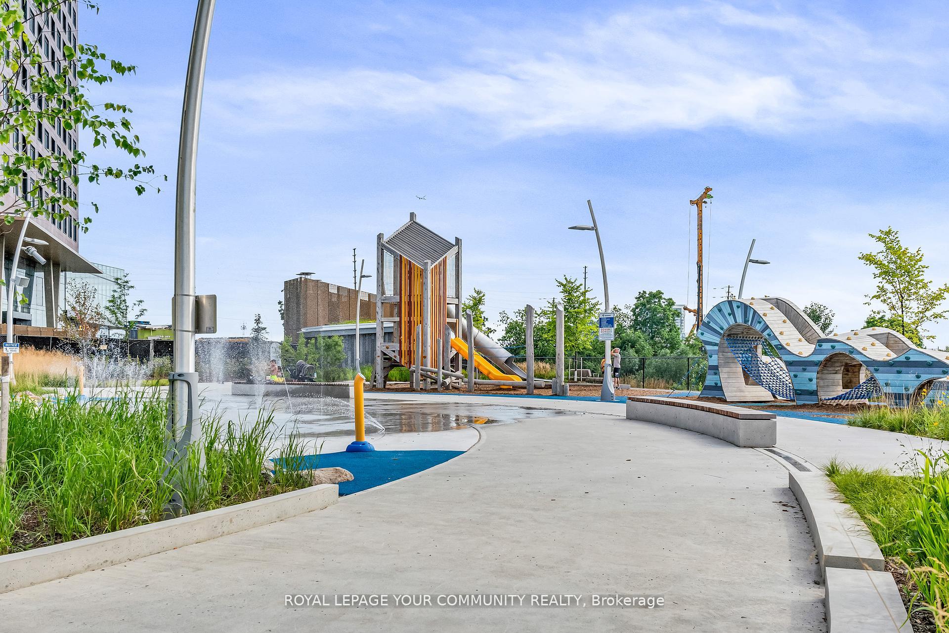 Photo 43 of Unit 1703, 2916 Highway 7 E, Vaughan, Concord — HOMEH