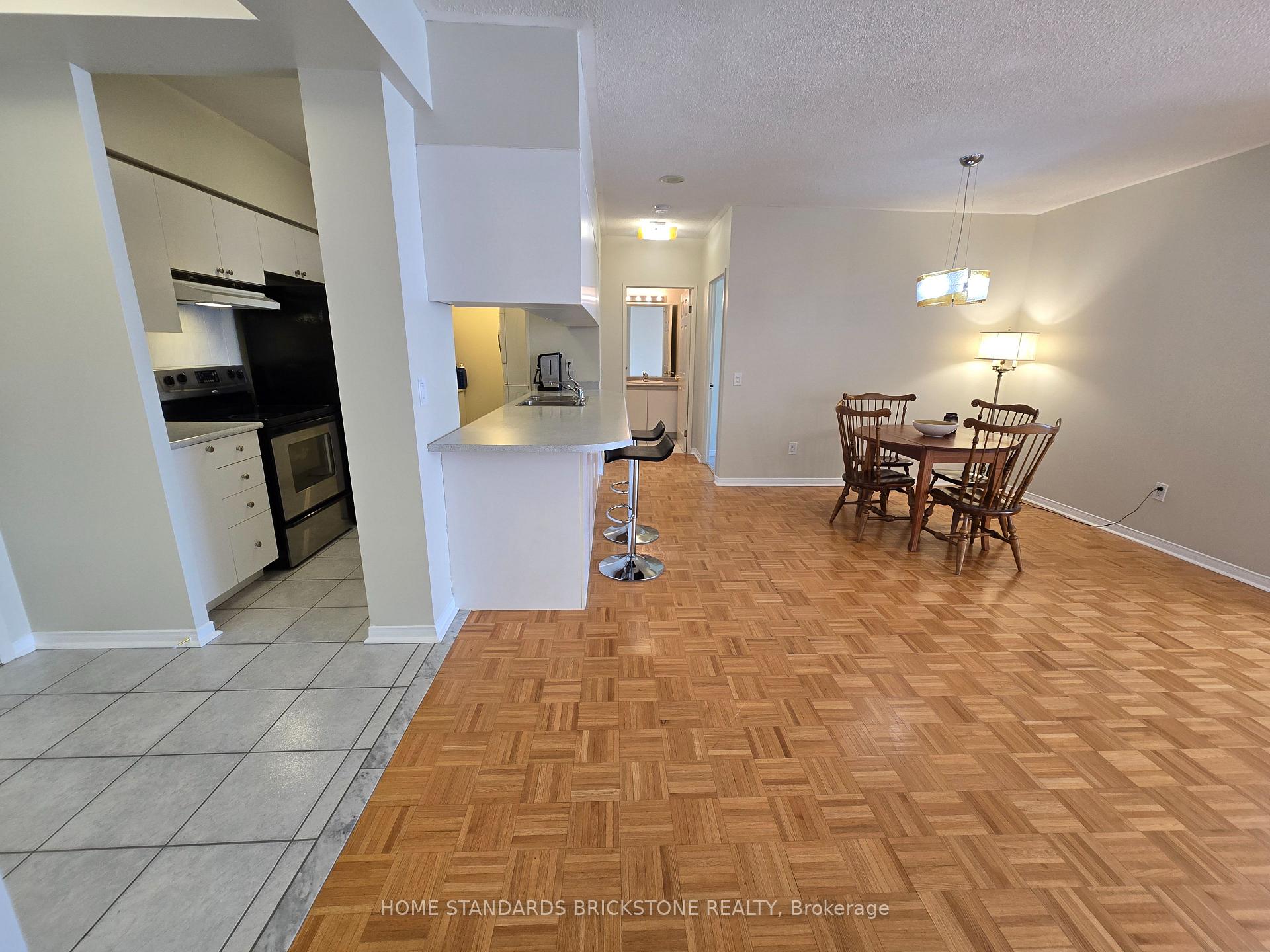Photo 5 of Unit 220, 7398 Yonge Street, Vaughan, Crestwood-Springfarm-Yorkhill — HOMEH