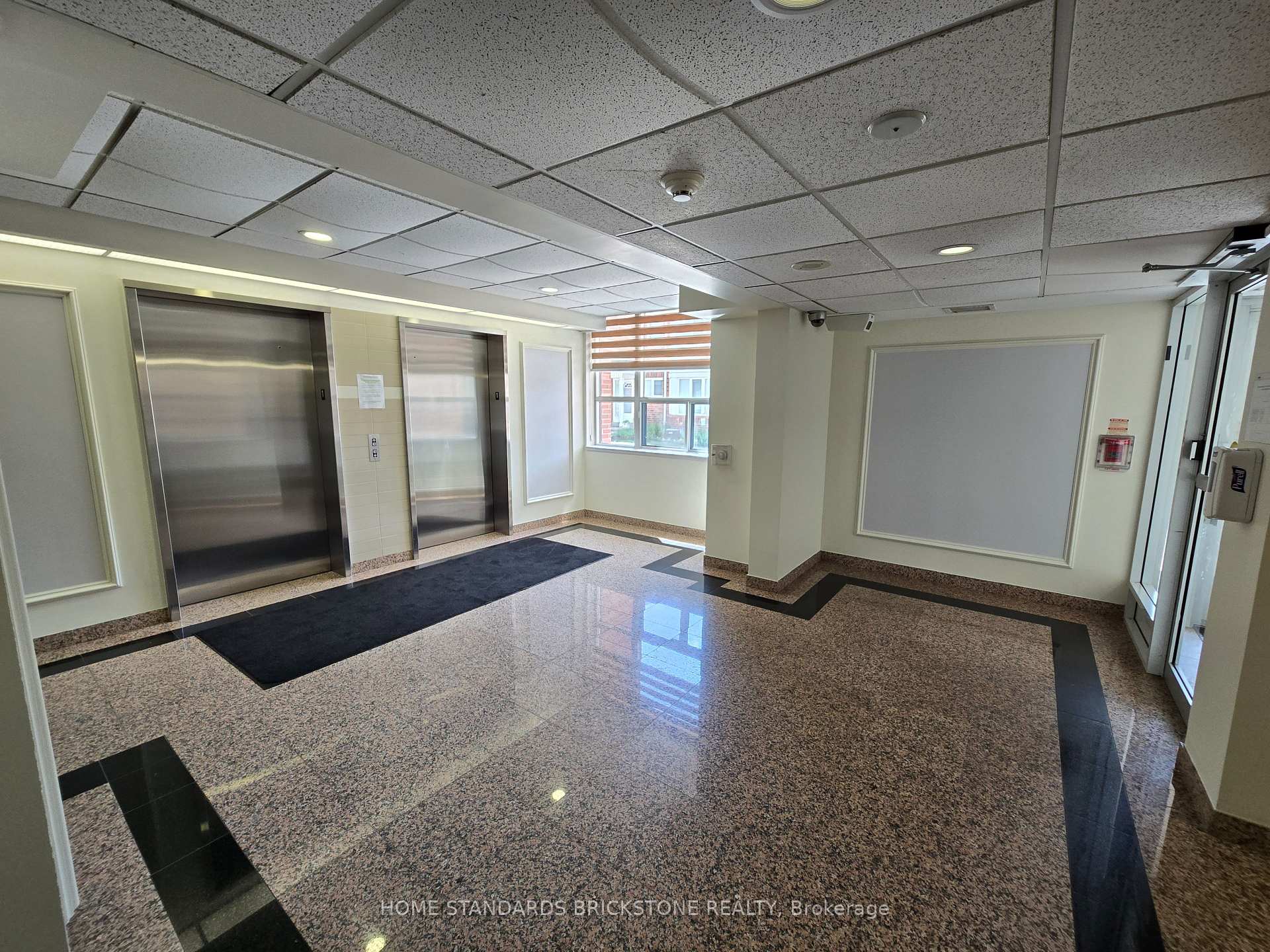 Photo 29 of Unit 220, 7398 Yonge Street, Vaughan, Crestwood-Springfarm-Yorkhill — HOMEH