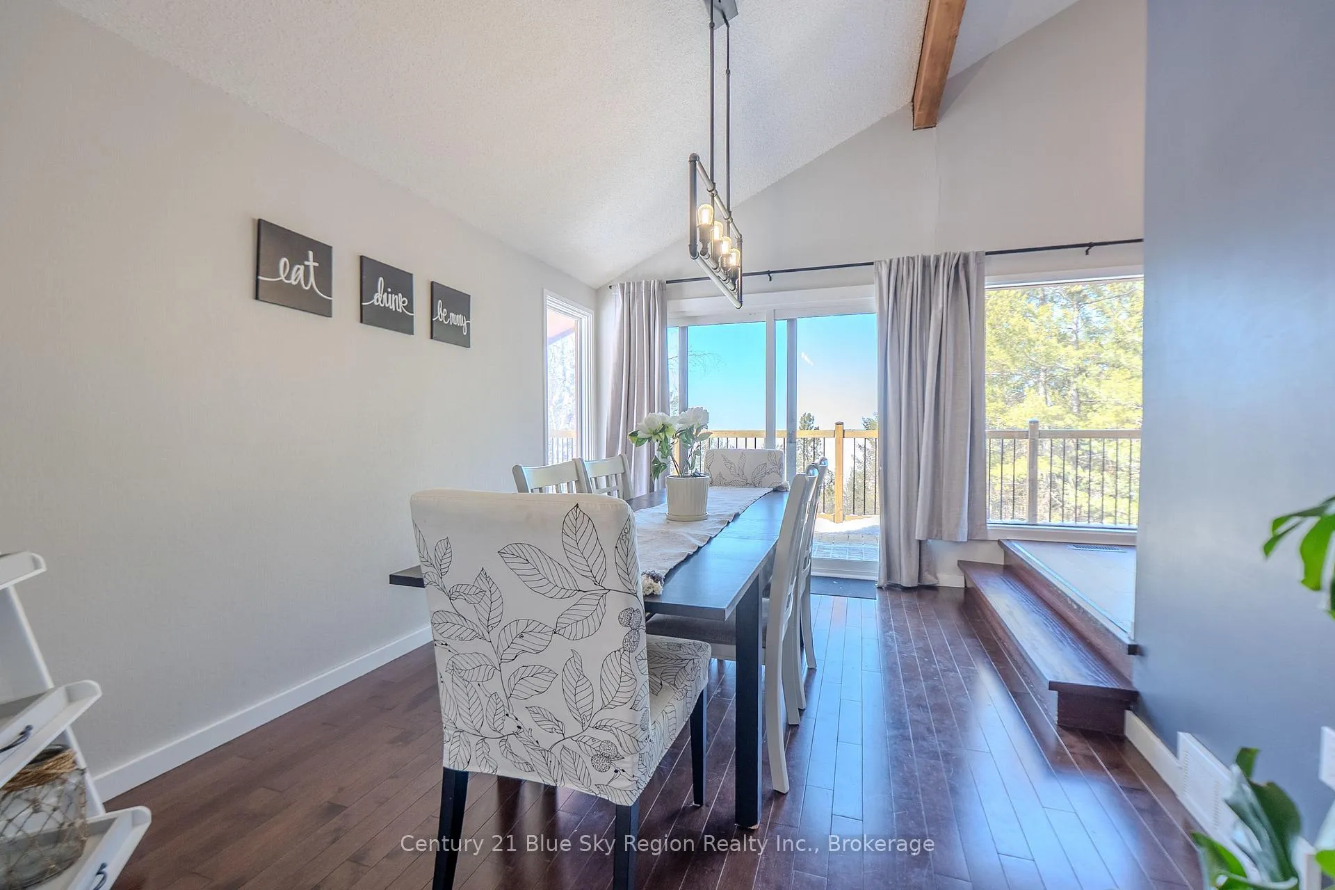 Photo 15 of 171 Terrace Road, Callander — HOMEH