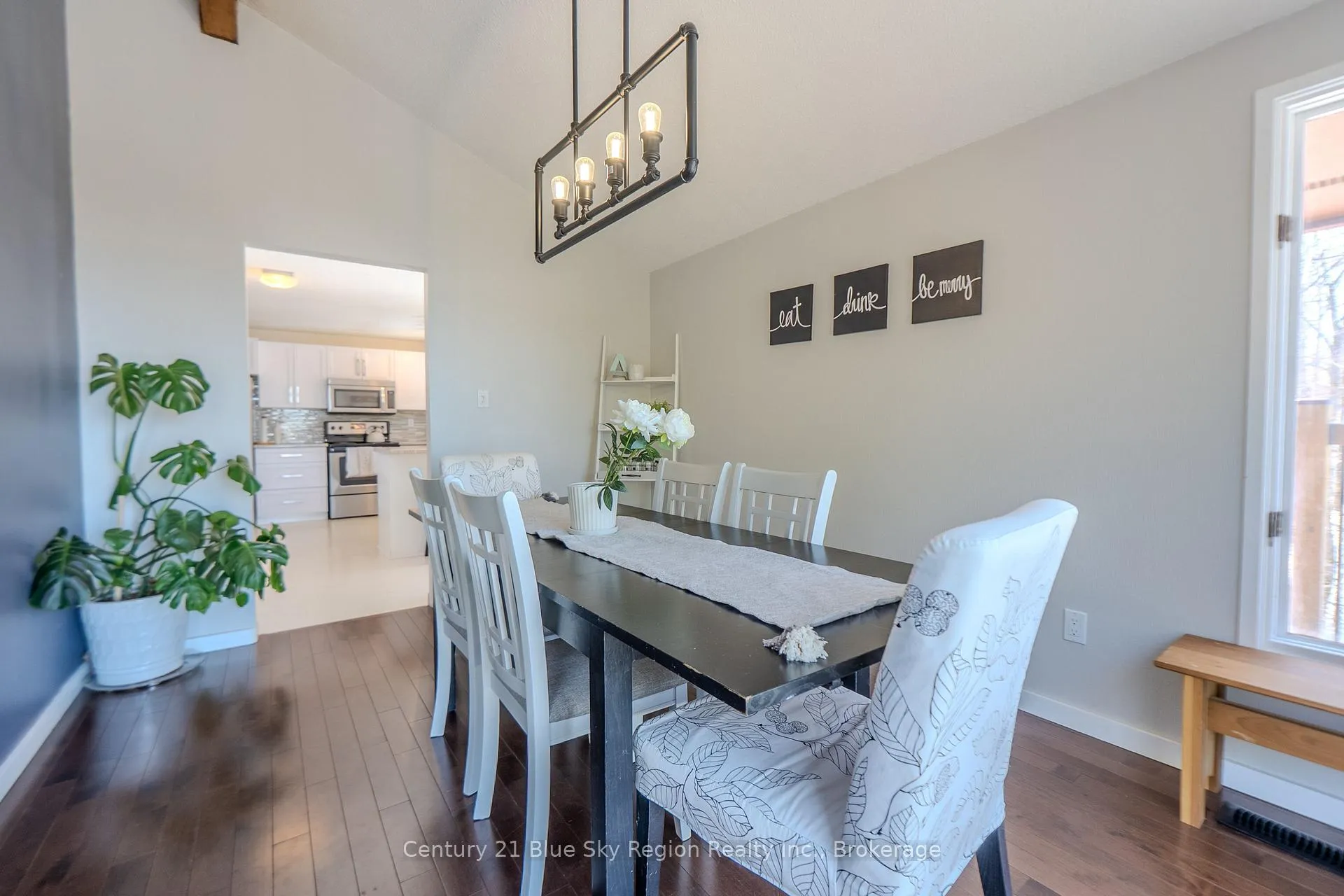 Photo 16 of 171 Terrace Road, Callander — HOMEH