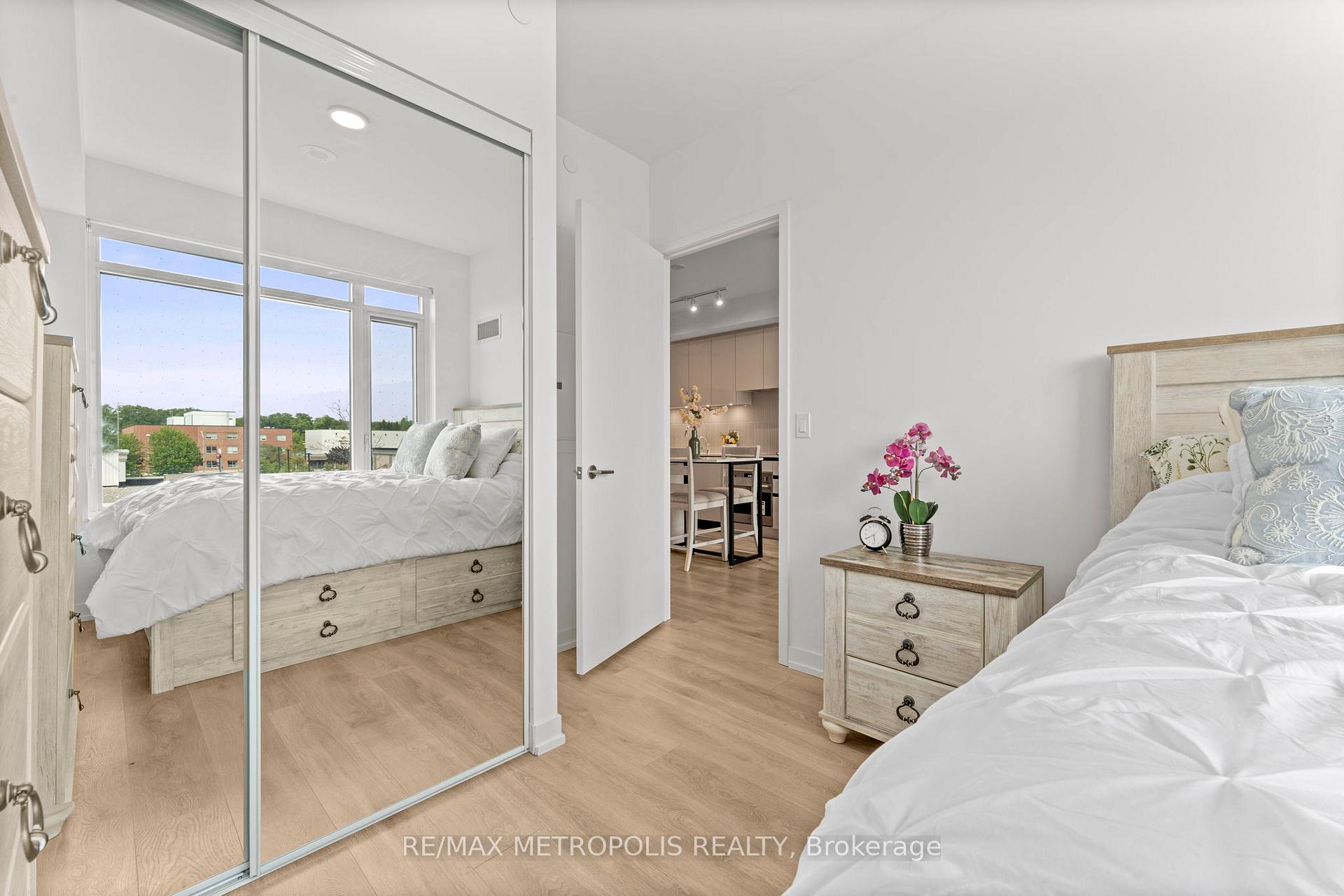 Photo 29 of Unit 303, 8 Beverley Glen Boulevard, Vaughan, Beverley Glen — HOMEH