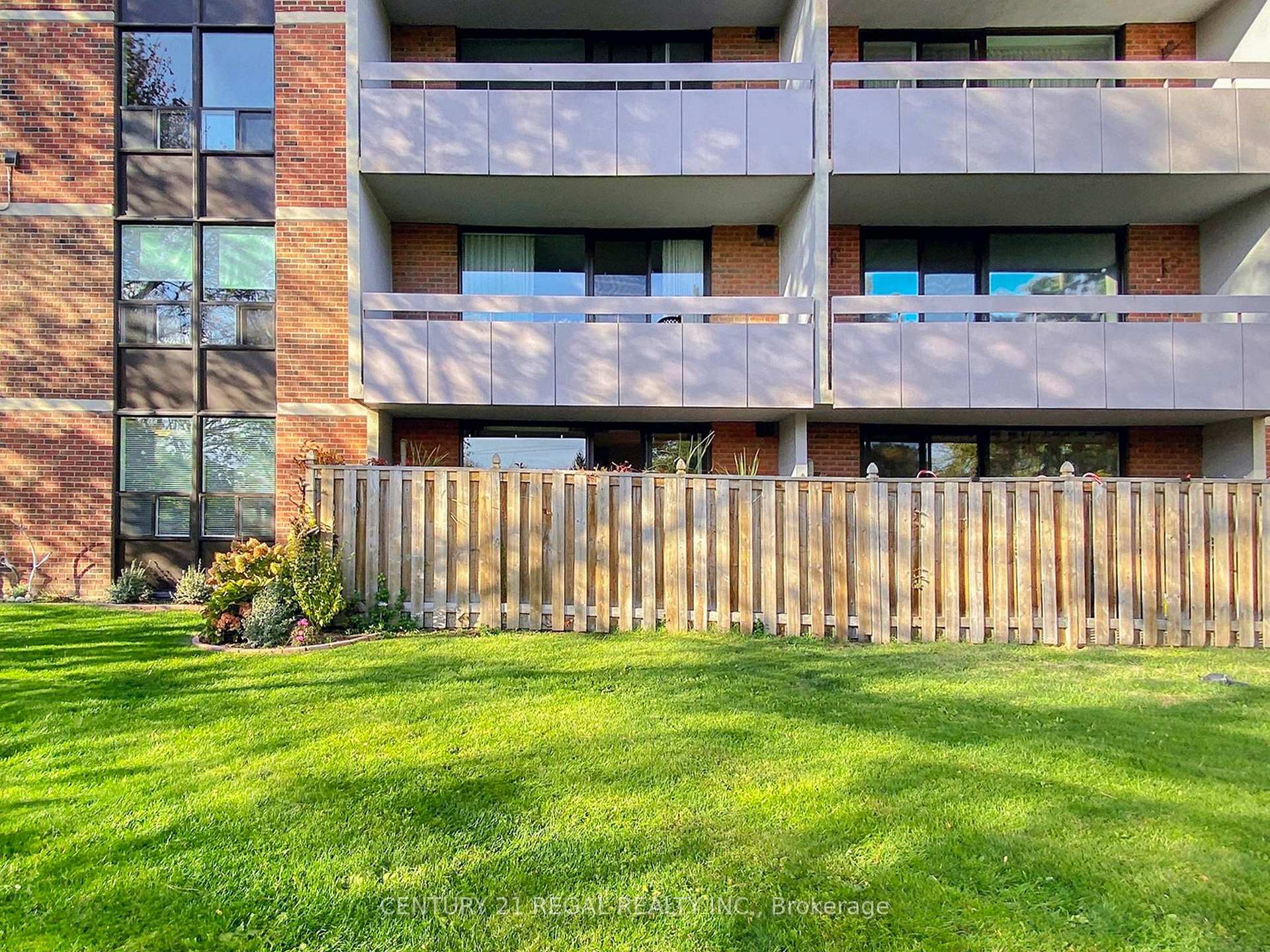 Photo 2 of Unit 108, 1210 Radom Street, Pickering, Bay Ridges — HOMEH