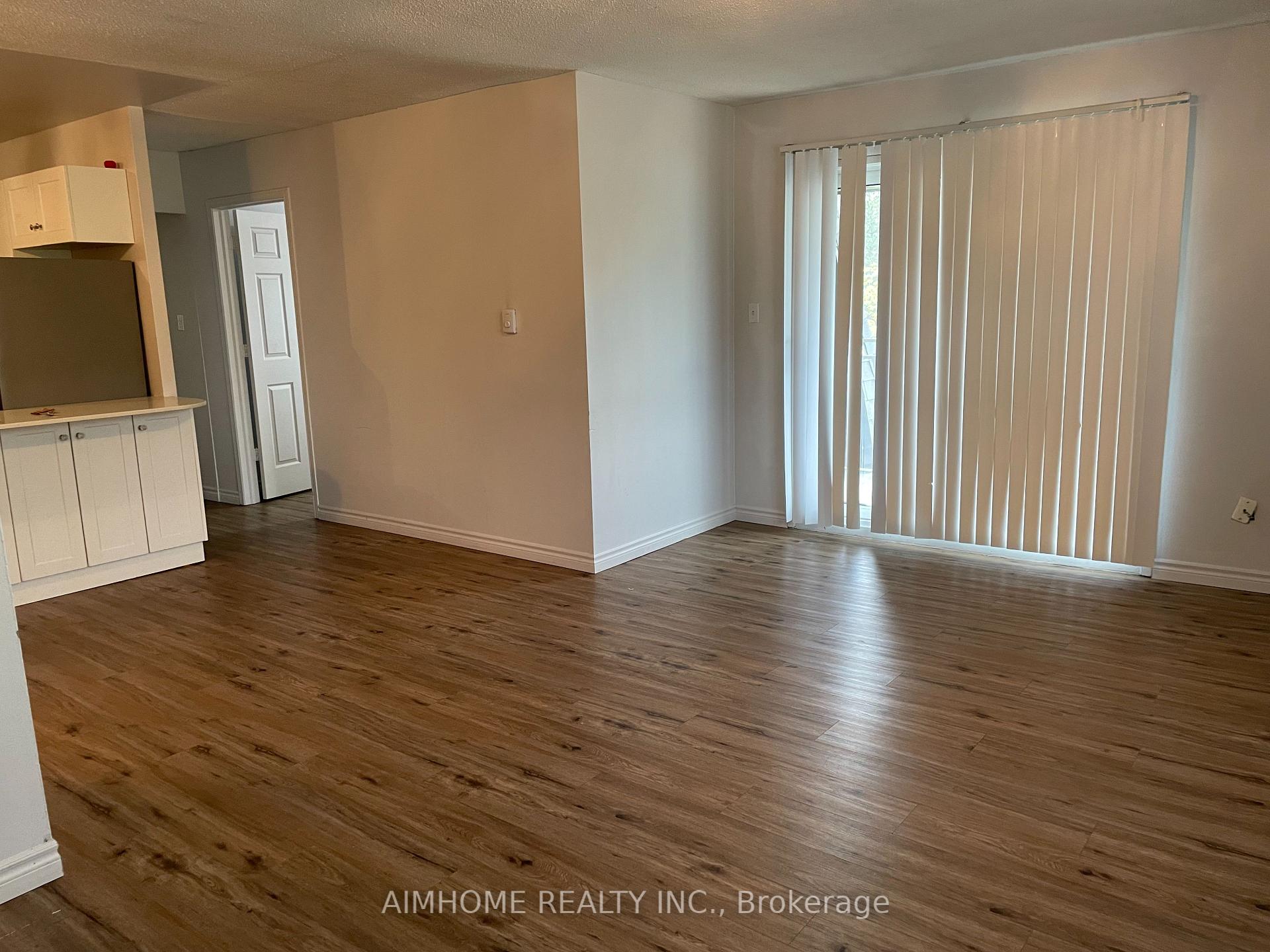 Photo 15 of Unit 1, 113 Westmount Road N, Waterloo — HOMEH
