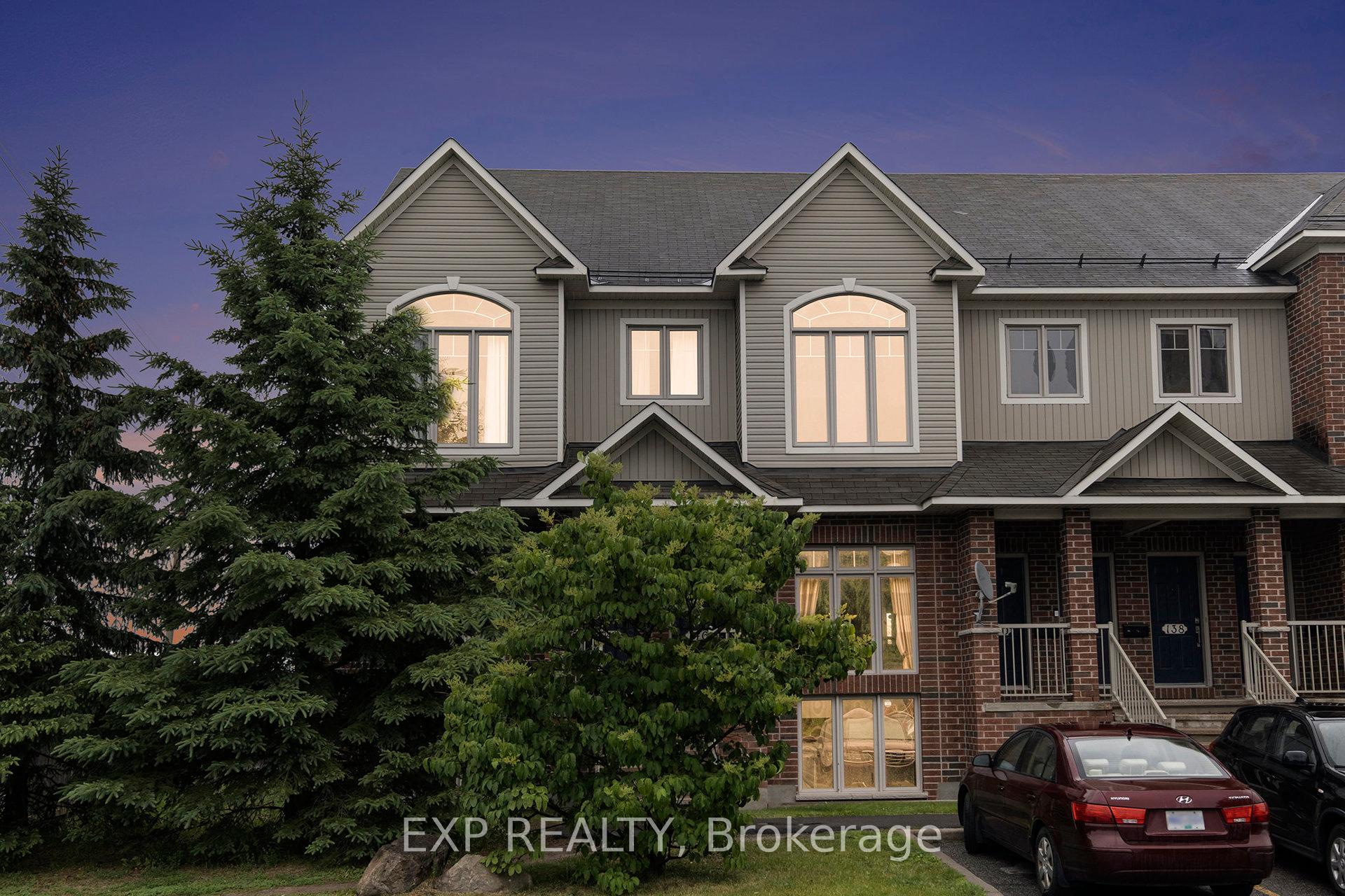 Front of Unit 146, 1512 Walkley Road