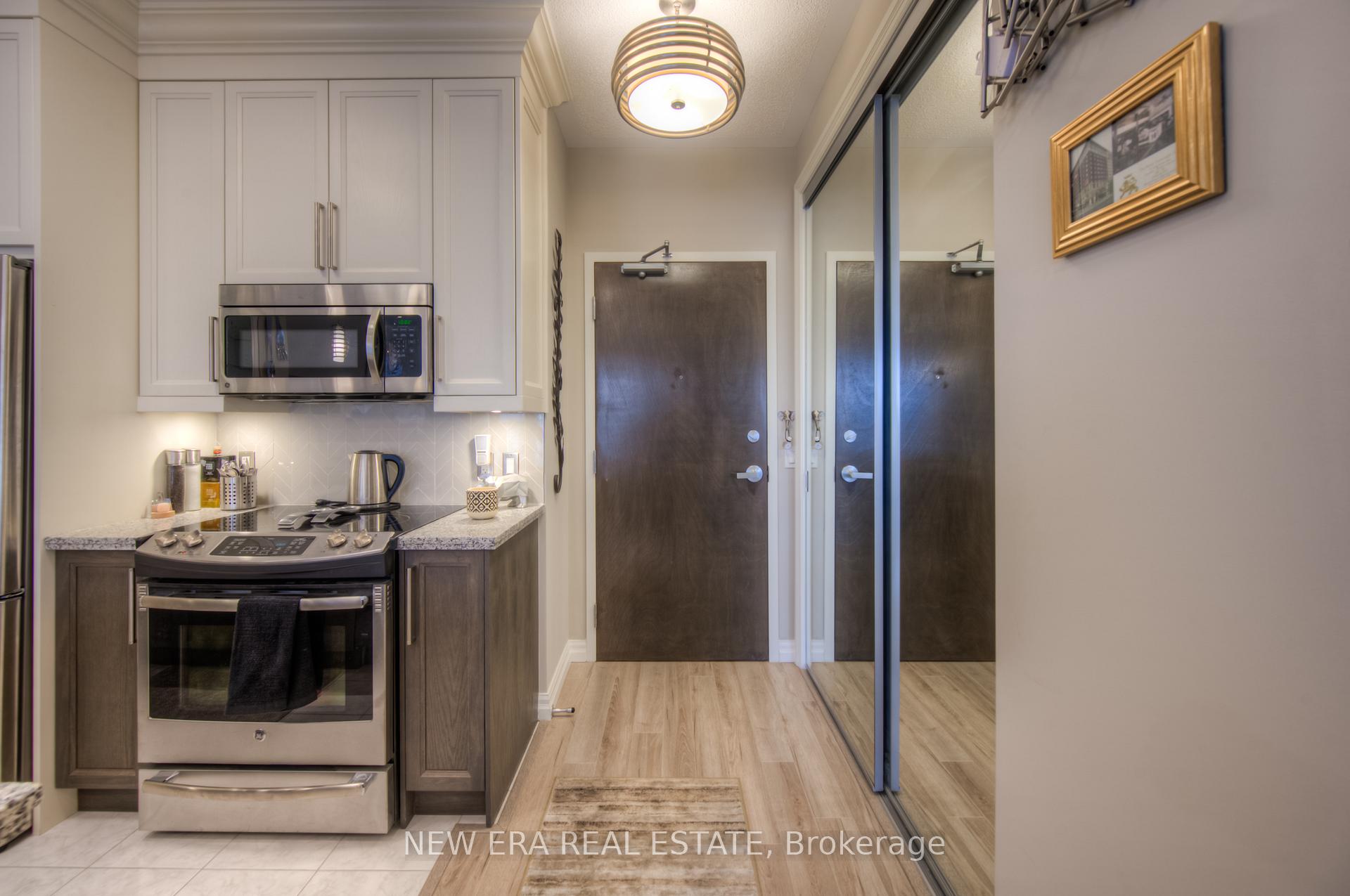 Photo 7 of Unit 506, 112 King Street E, Hamilton, Beasley — HOMEH