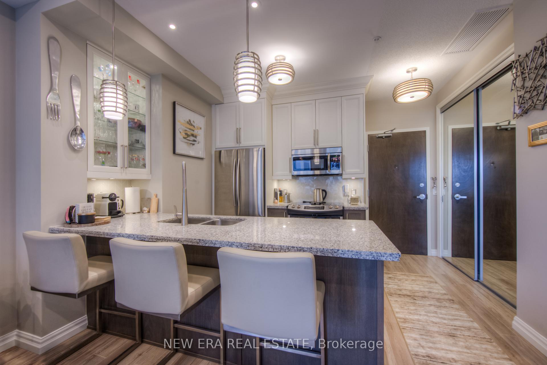 Photo 8 of Unit 506, 112 King Street E, Hamilton, Beasley — HOMEH