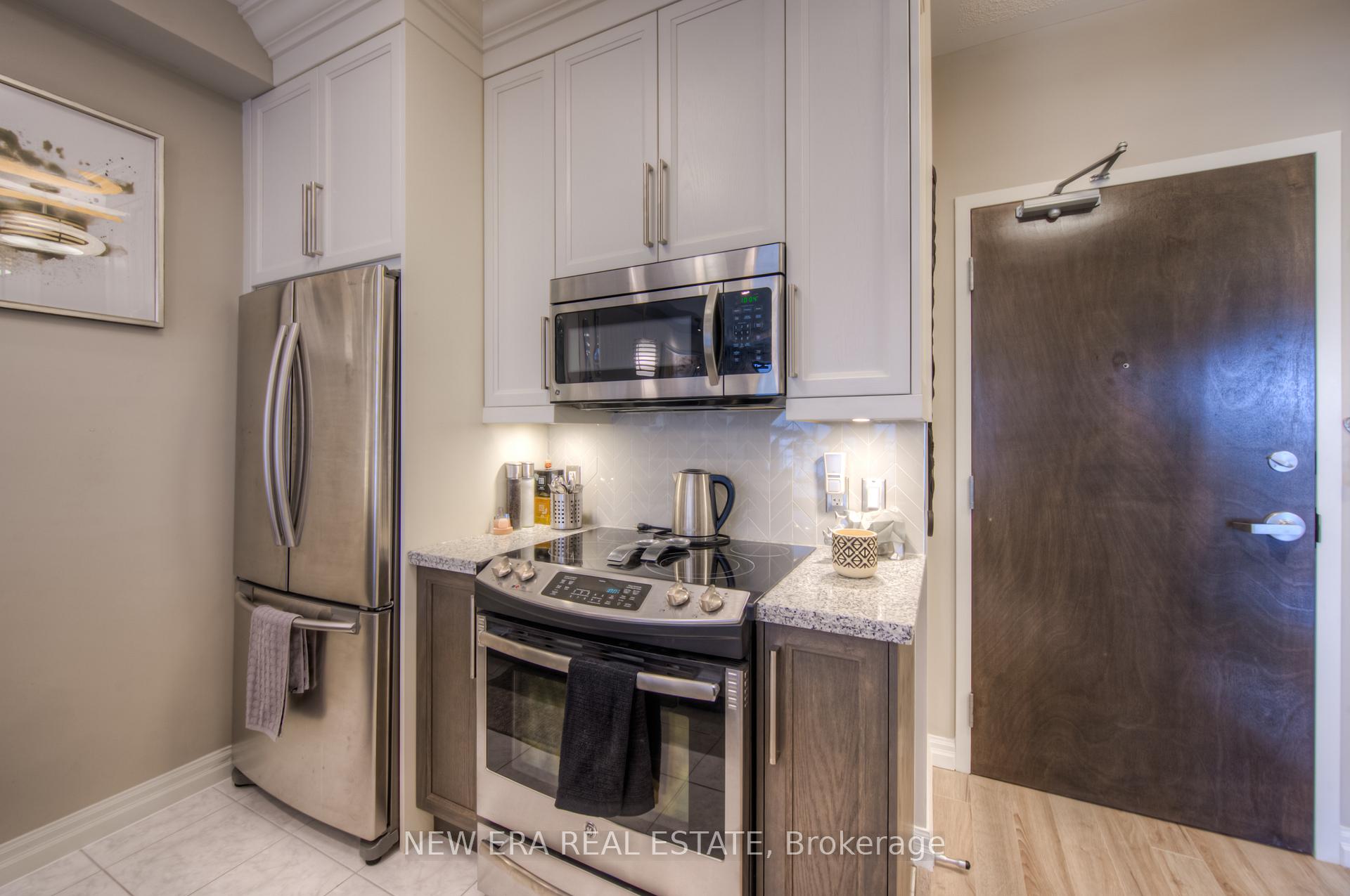 Photo 10 of Unit 506, 112 King Street E, Hamilton, Beasley — HOMEH