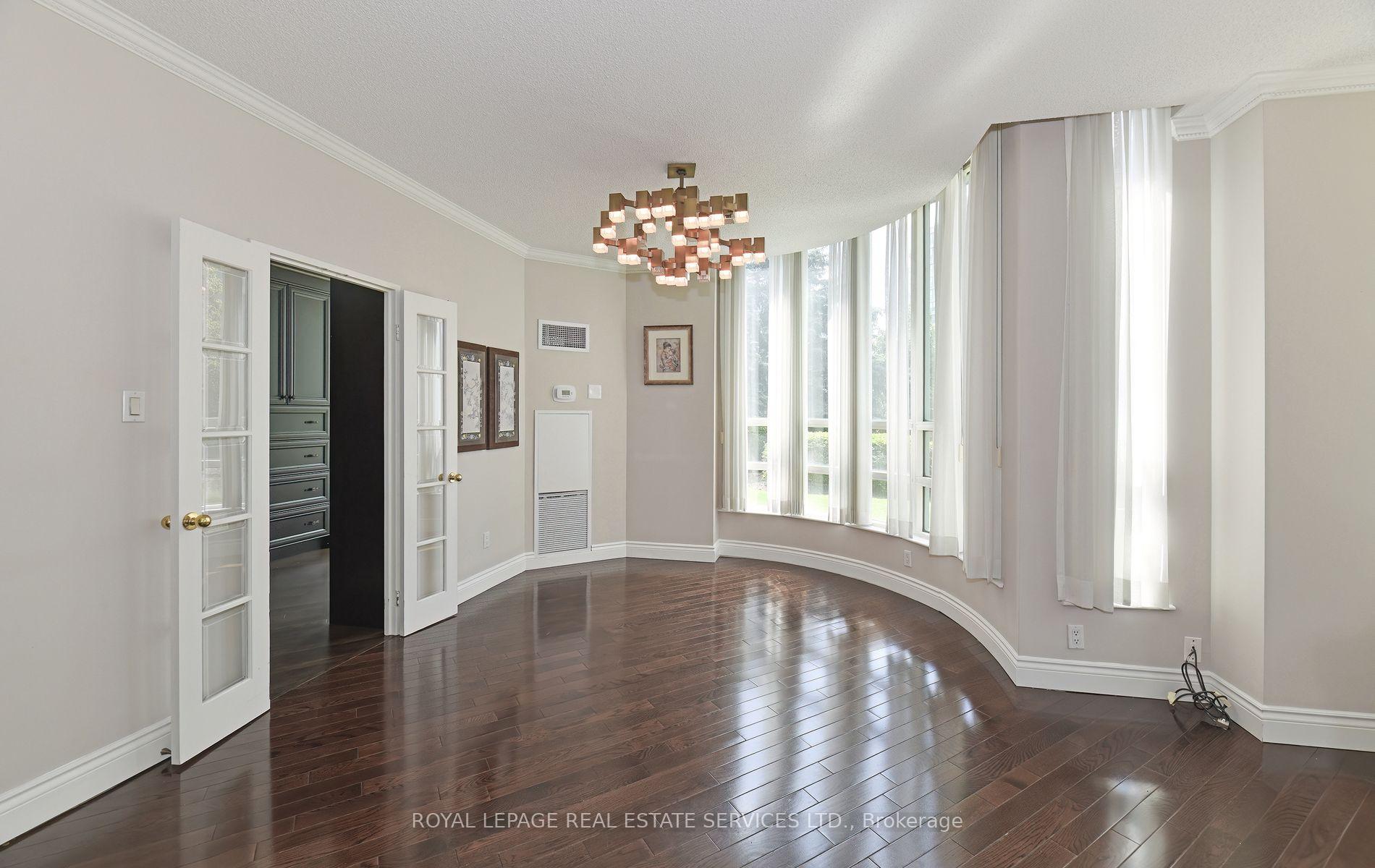 Photo 11 of Unit 113, 7905 Bayview Avenue, Markham, Aileen-Willowbrook — HOMEH