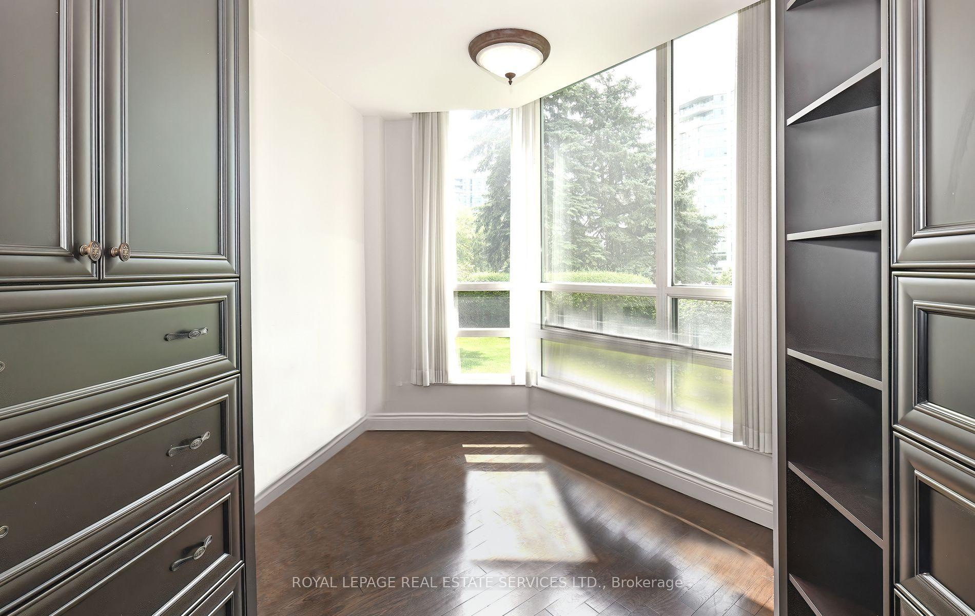 Photo 33 of Unit 113, 7905 Bayview Avenue, Markham, Aileen-Willowbrook — HOMEH
