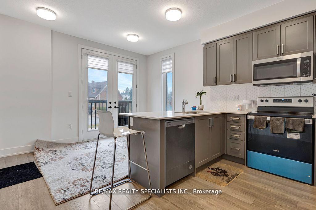 Photo 10 of Unit 21, 99 Roger Street, Waterloo, Uptown Waterloo — HOMEH