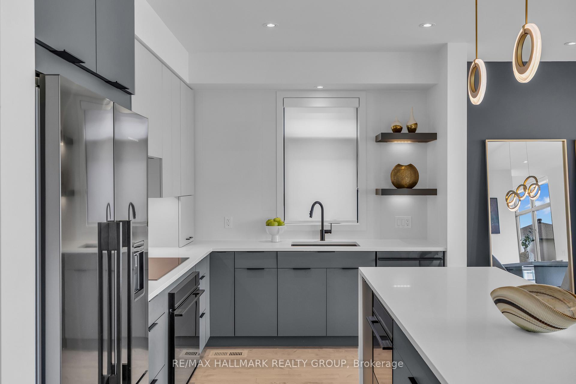 Photo 13 of 817 Chorus Drive, Ottawa, Riverside South/Gloucester Glen — HOMEH
