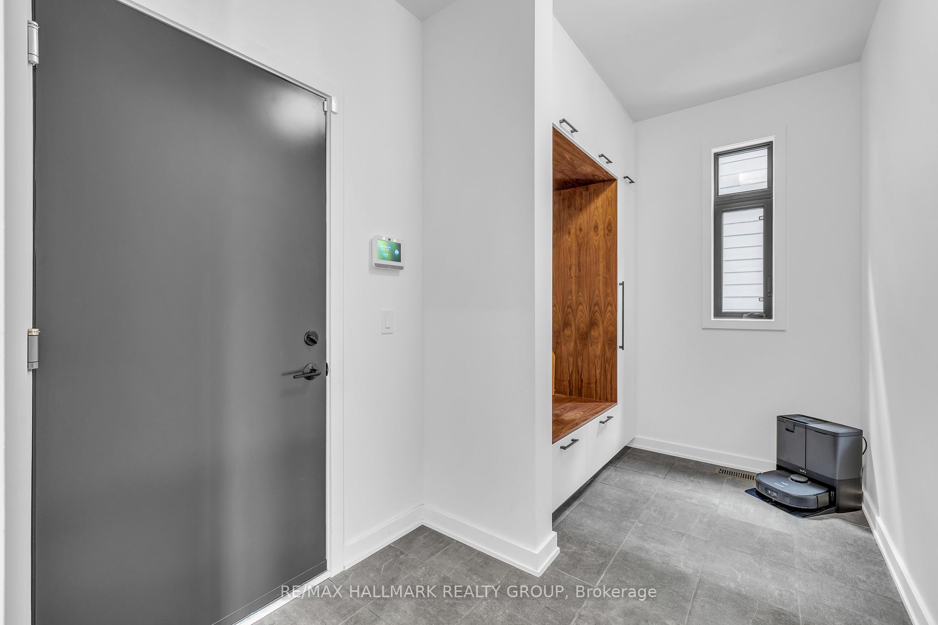 Photo 17 of 817 Chorus Drive, Ottawa, Riverside South/Gloucester Glen — HOMEH