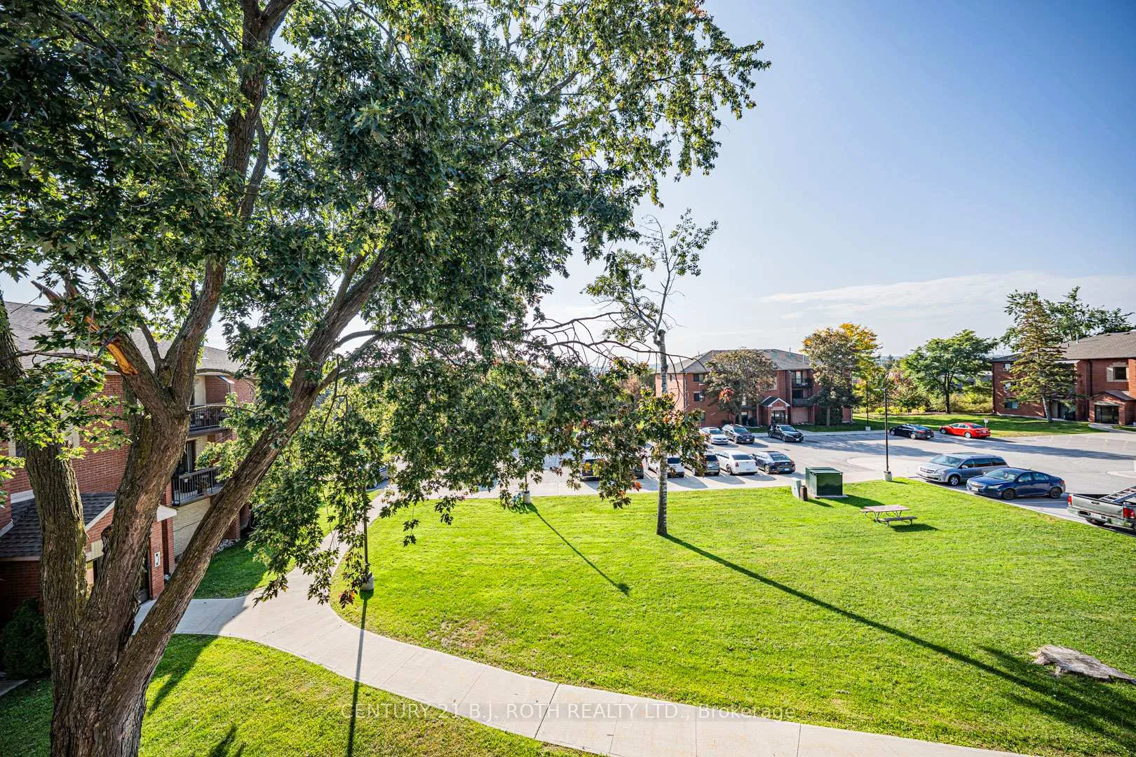 Photo 26 of Unit G10, 147 Edgehill Drive, Barrie, Letitia Heights — HOMEH
