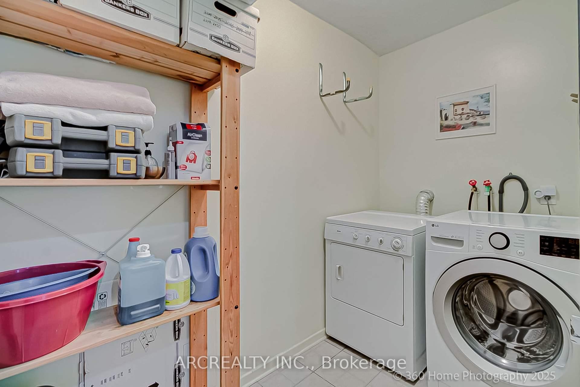 Photo 54 of Unit 165, 16 B Elgin Street, Markham, Thornhill — HOMEH