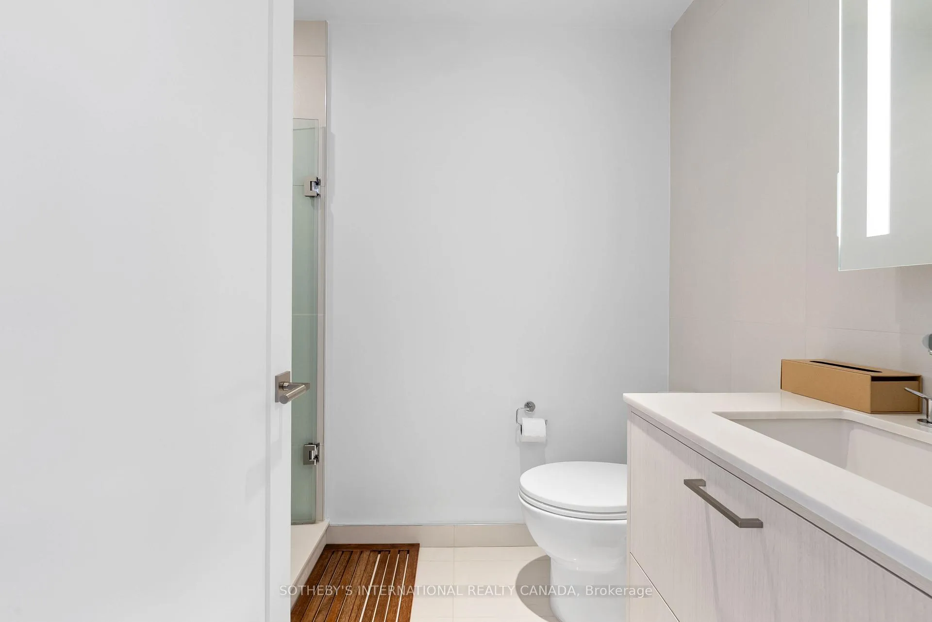 Photo 19 of Unit 831, 155 Merchants' Wharf, Toronto, Waterfront Communities — HOMEH
