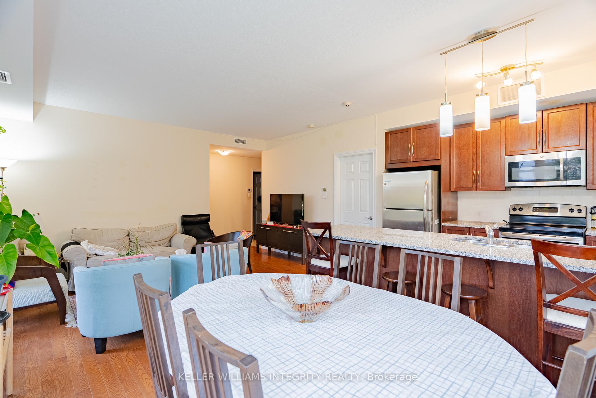 Photo 11 of Unit 103, 160 Guelph Priv, Ottawa, Kanata - Kanata Lakes/Heritage Hills — HOMEH