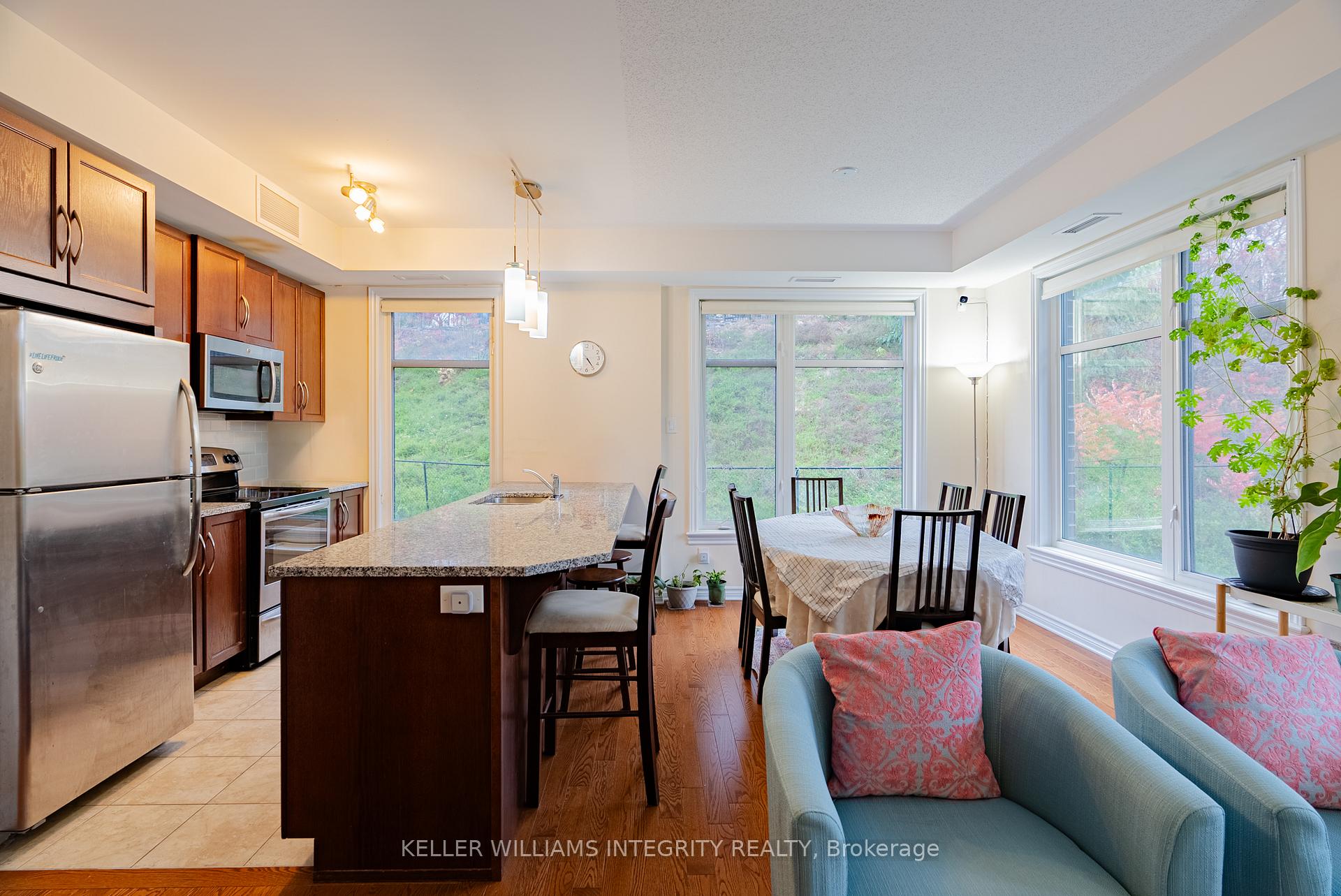 Photo 13 of Unit 103, 160 Guelph Priv, Ottawa, Kanata - Kanata Lakes/Heritage Hills — HOMEH