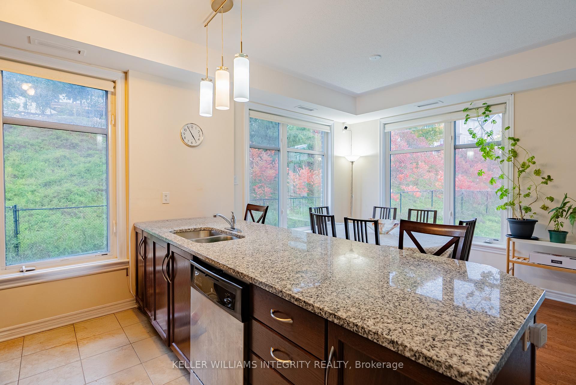 Photo 14 of Unit 103, 160 Guelph Priv, Ottawa, Kanata - Kanata Lakes/Heritage Hills — HOMEH