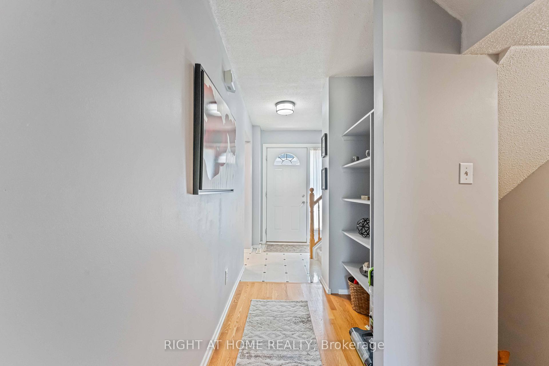 Photo 7 of 481E Moodie Drive, Ottawa, Arbeatha Park — HOMEH