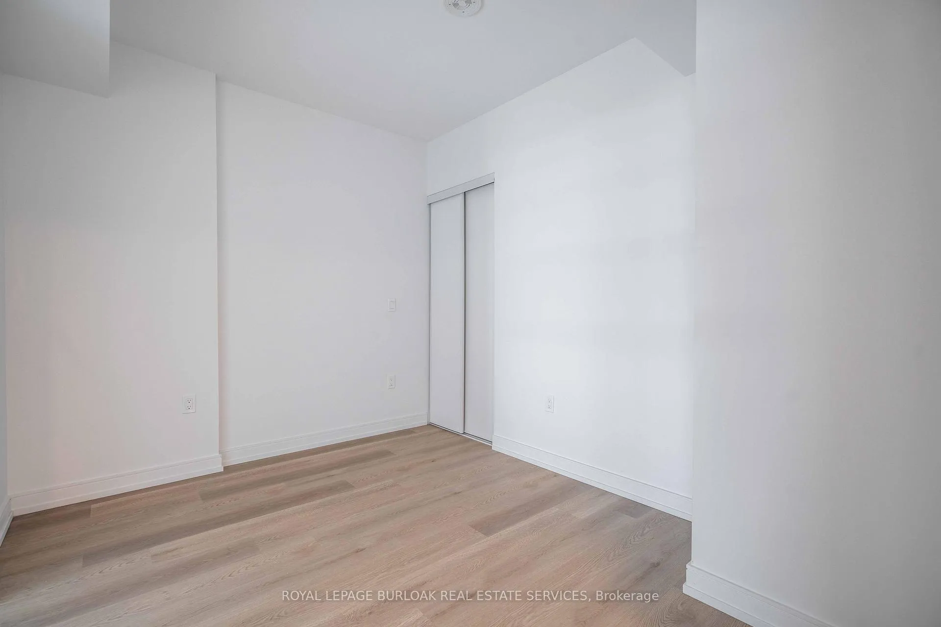 Photo 5 of Unit 1418, 1 Jarvis Street, Hamilton, Beasley — HOMEH