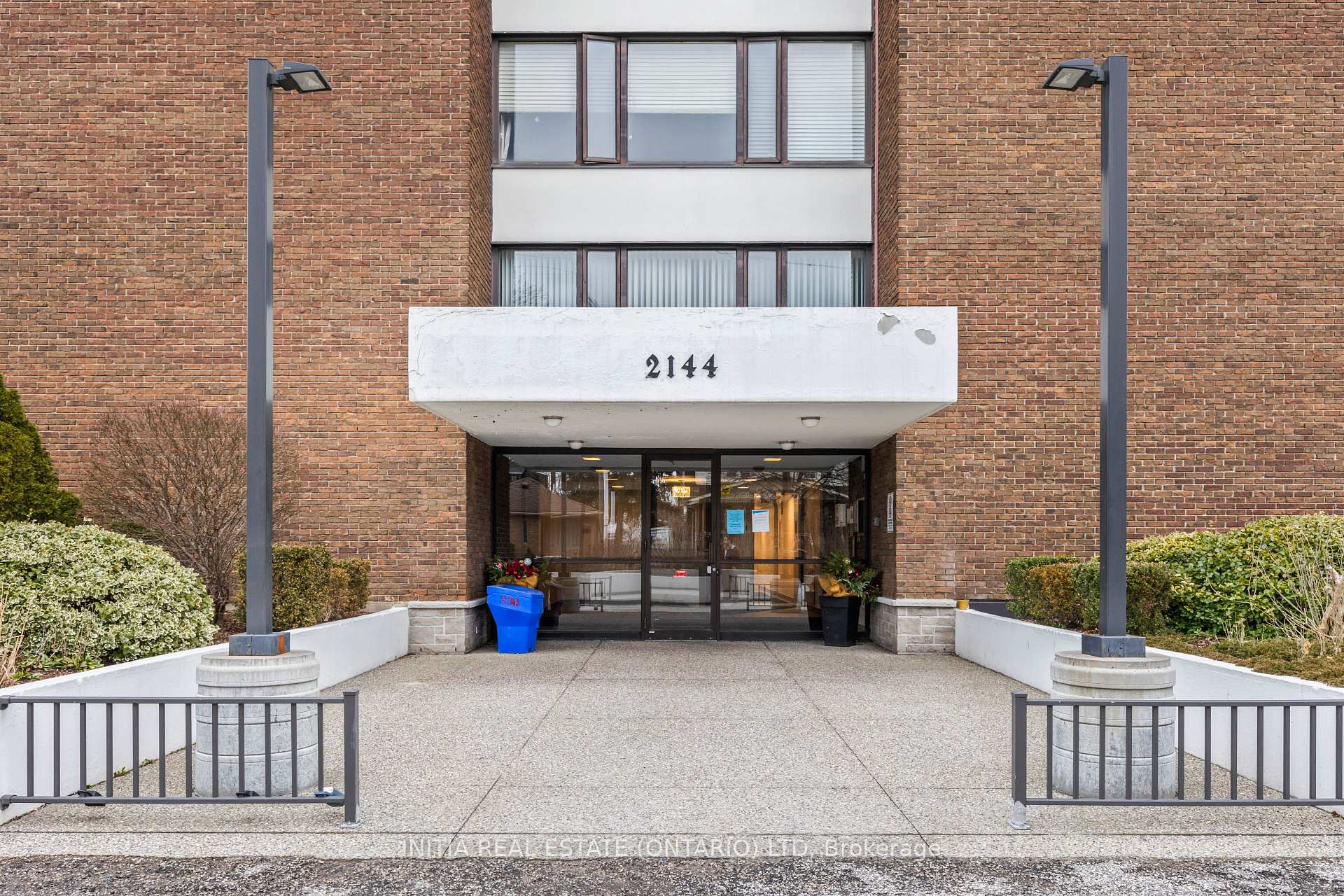 Photo 3 of Unit 602, 2144 Pelissier Street, Windsor — HOMEH