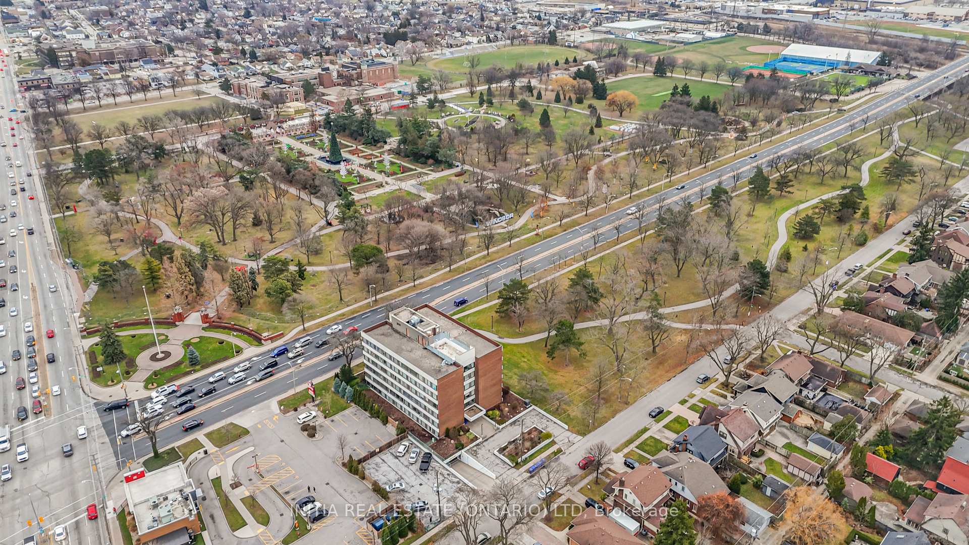 Photo 4 of Unit 602, 2144 Pelissier Street, Windsor — HOMEH