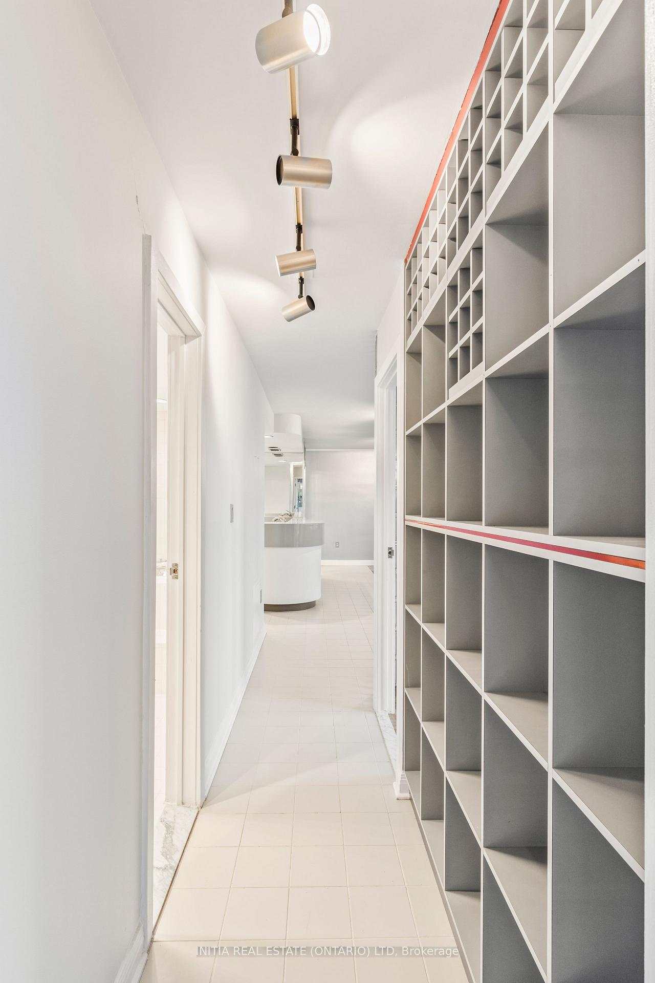 Photo 19 of Unit 602, 2144 Pelissier Street, Windsor — HOMEH