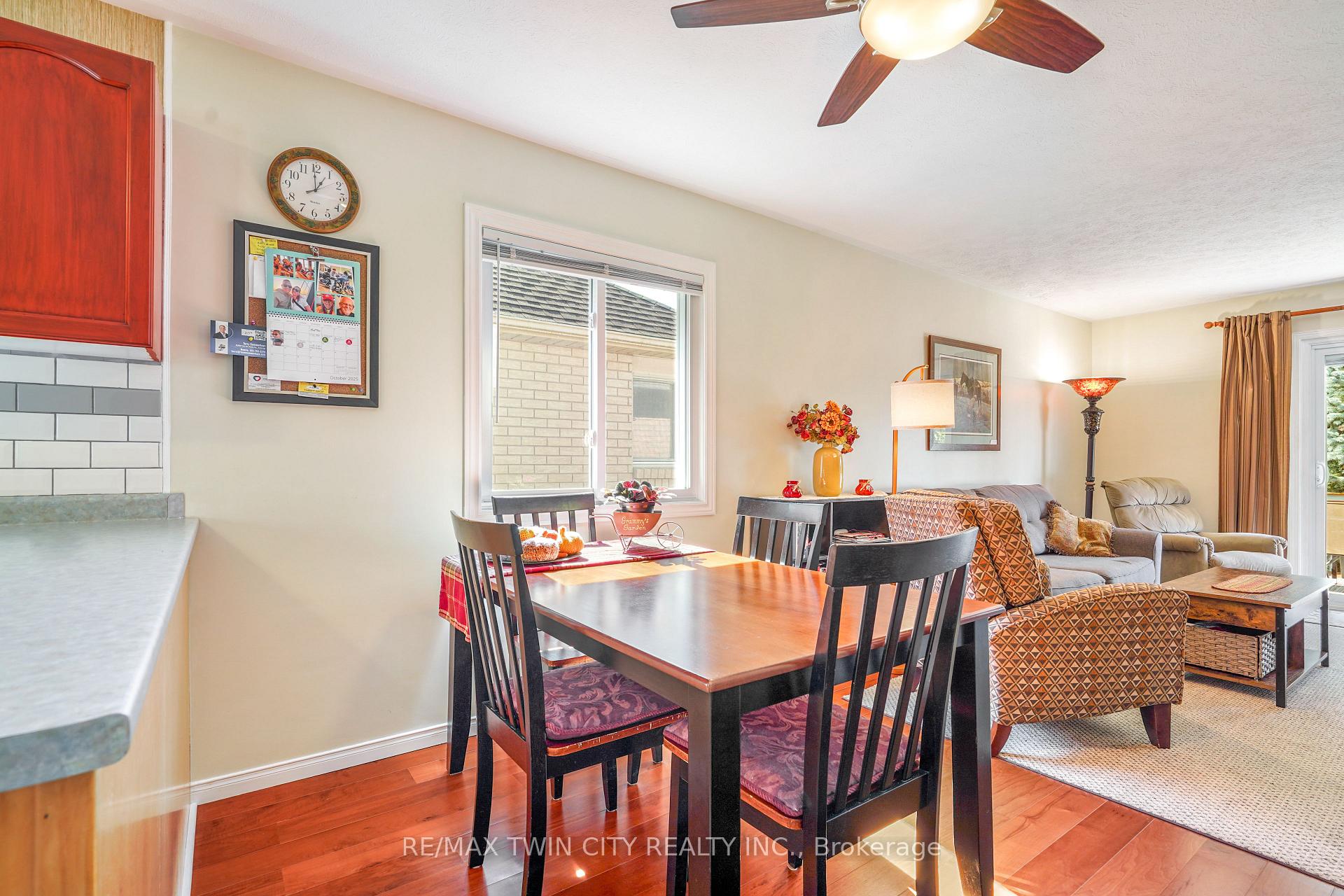 Photo 13 of 5 Anastasia Crescent, Brantford — HOMEH