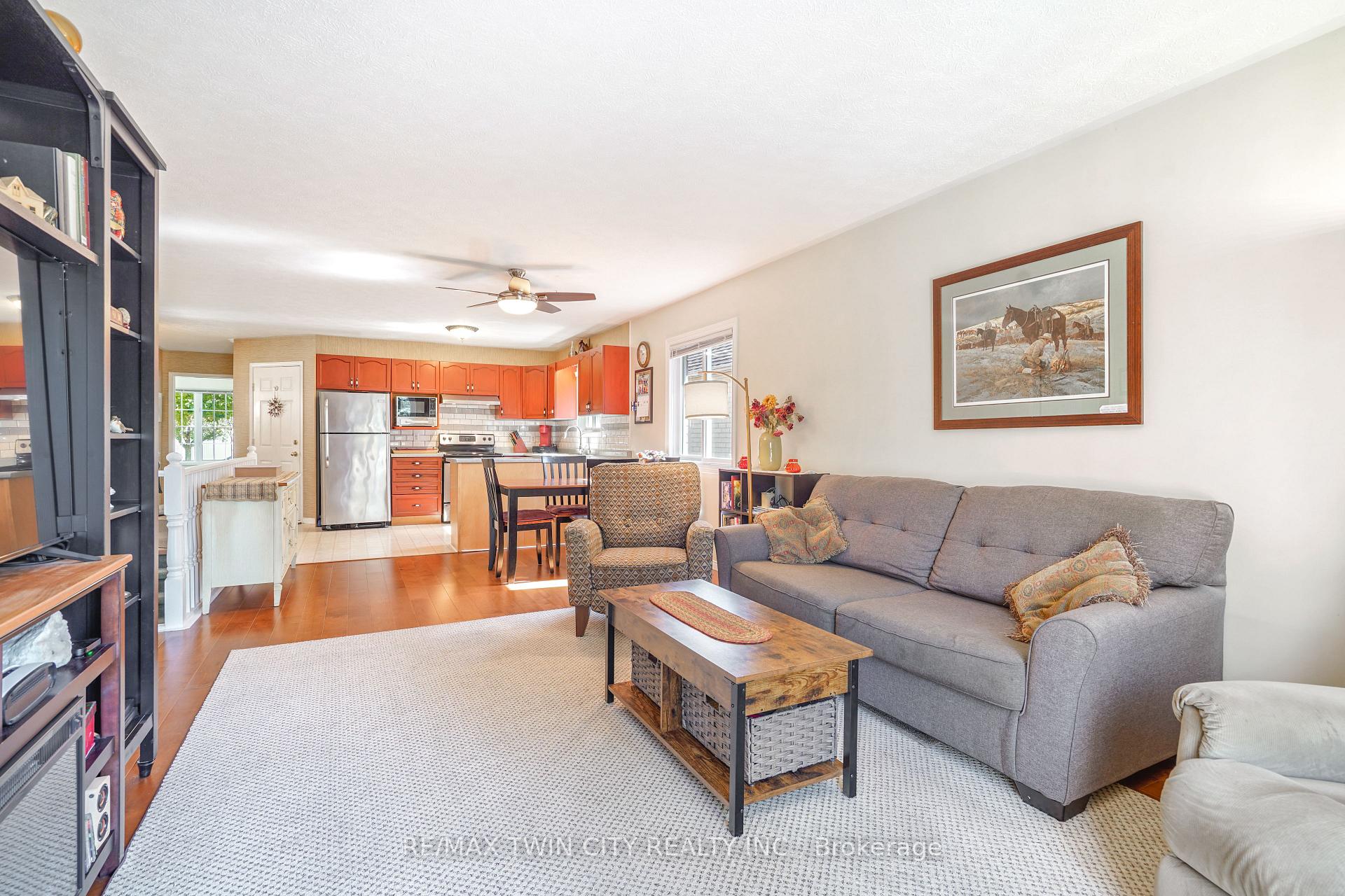 Photo 15 of 5 Anastasia Crescent, Brantford — HOMEH